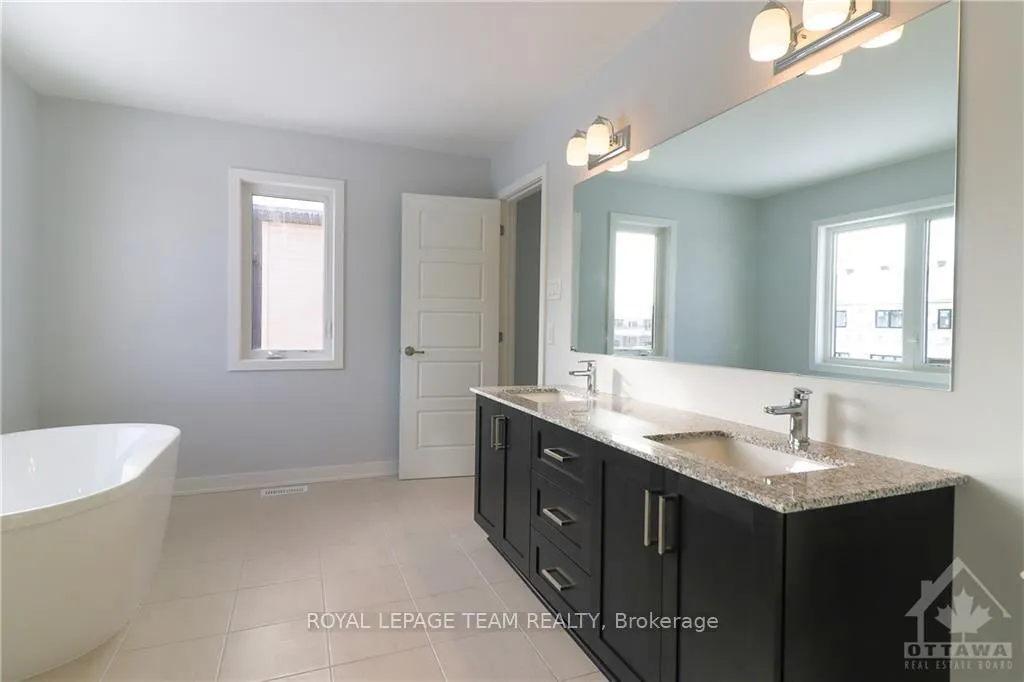 Photo 23 of 803 Crossgate Street, Ottawa, Barrhaven - Stonebridge — HOMEH