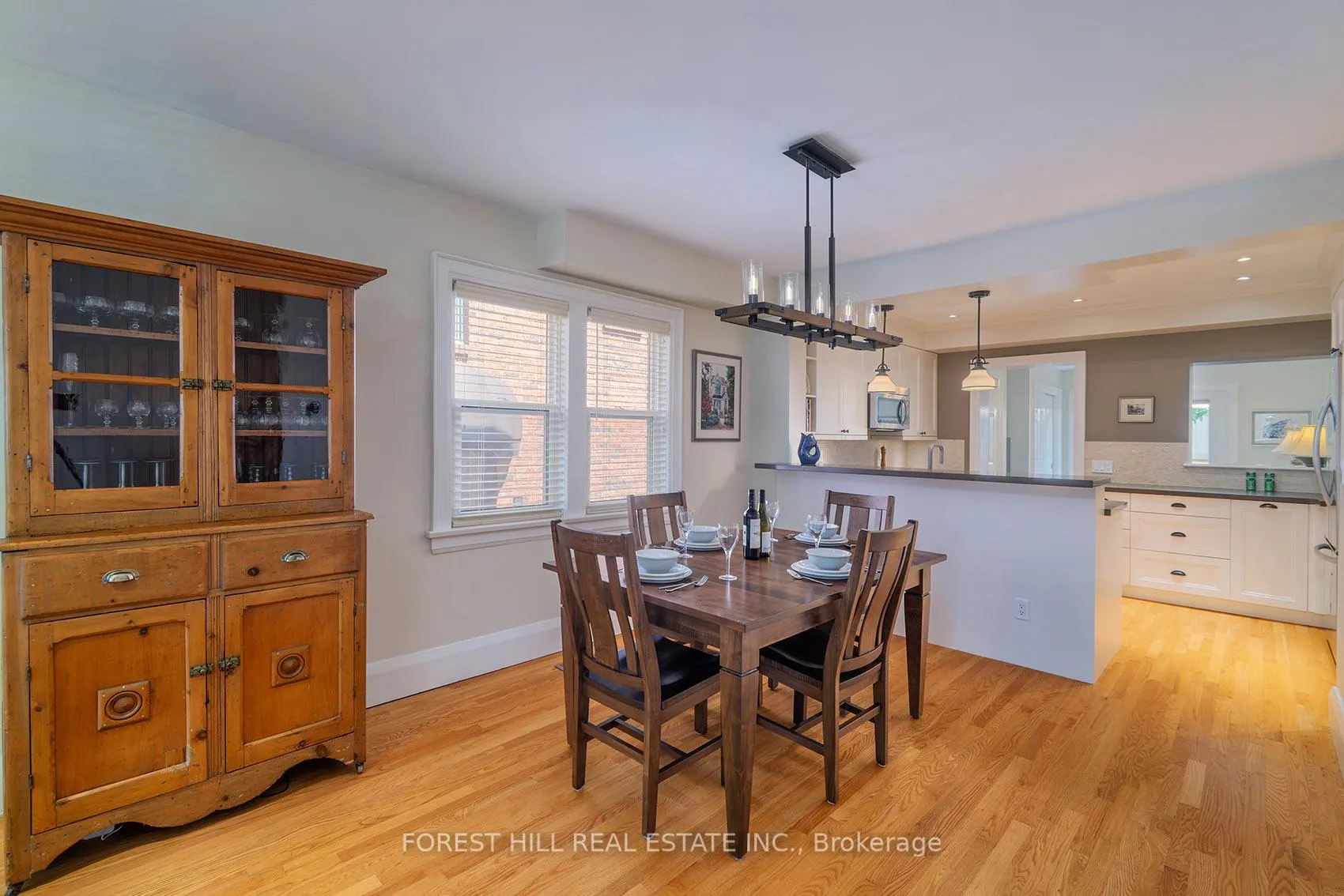 Photo 4 of 243 Woburn Avenue, Toronto, Lawrence Park North — HOMEH