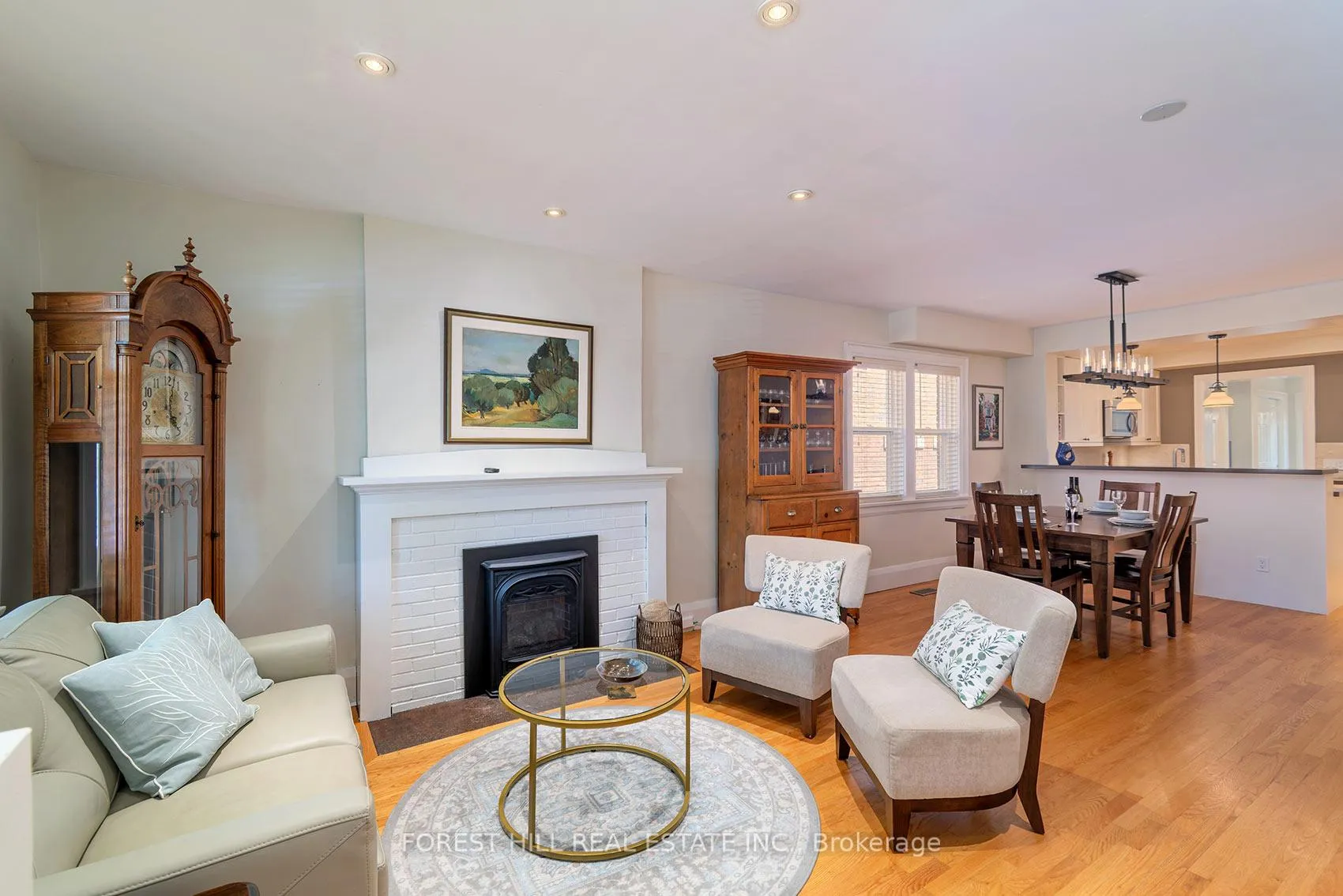 Photo 7 of 243 Woburn Avenue, Toronto, Lawrence Park North — HOMEH