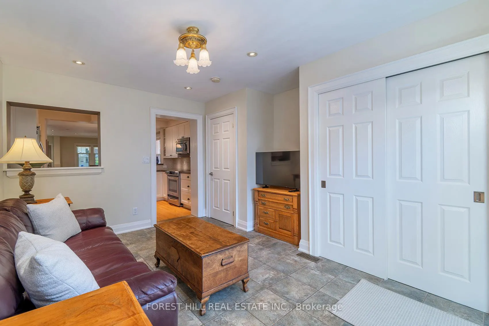 Photo 15 of 243 Woburn Avenue, Toronto, Lawrence Park North — HOMEH