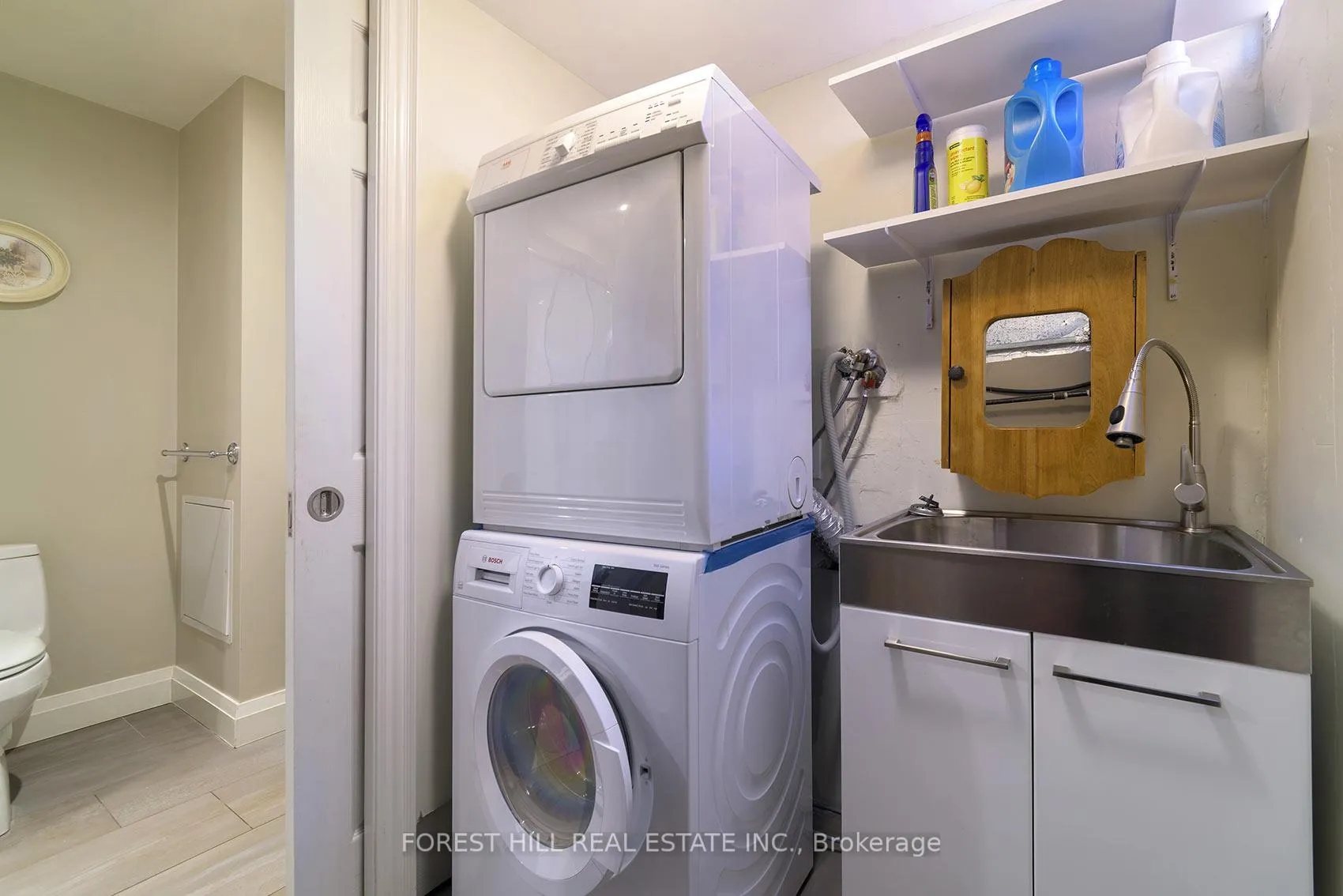 Photo 32 of 243 Woburn Avenue, Toronto, Lawrence Park North — HOMEH