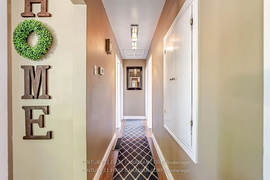 Photo 18 of 212 King Edward Avenue, London, South J — HOMEH
