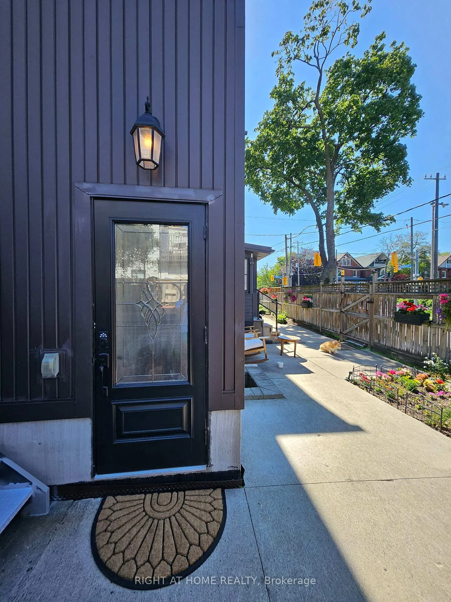 Photo 3 of 263 Keele Street, Toronto, High Park North — HOMEH