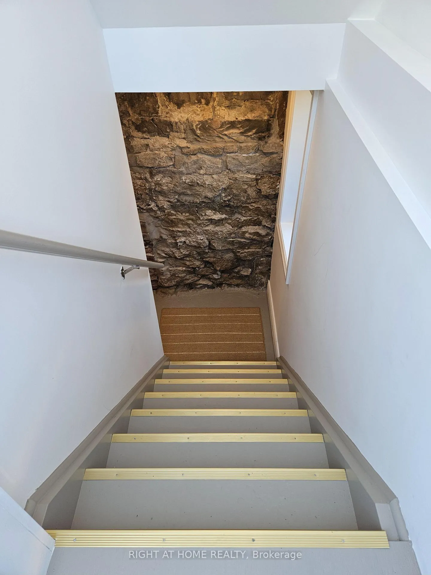 Photo 4 of 263 Keele Street, Toronto, High Park North — HOMEH