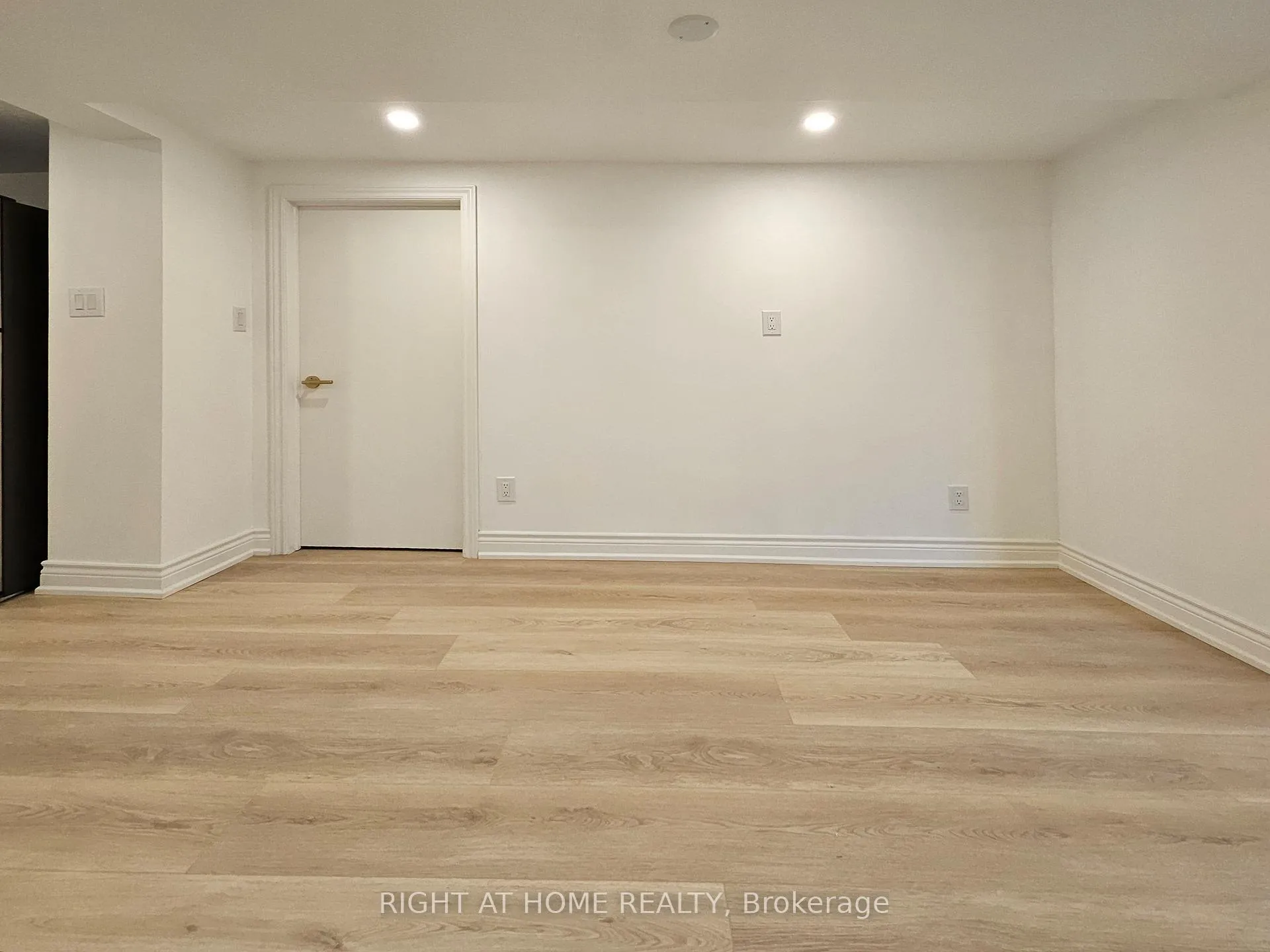 Photo 12 of 263 Keele Street, Toronto, High Park North — HOMEH
