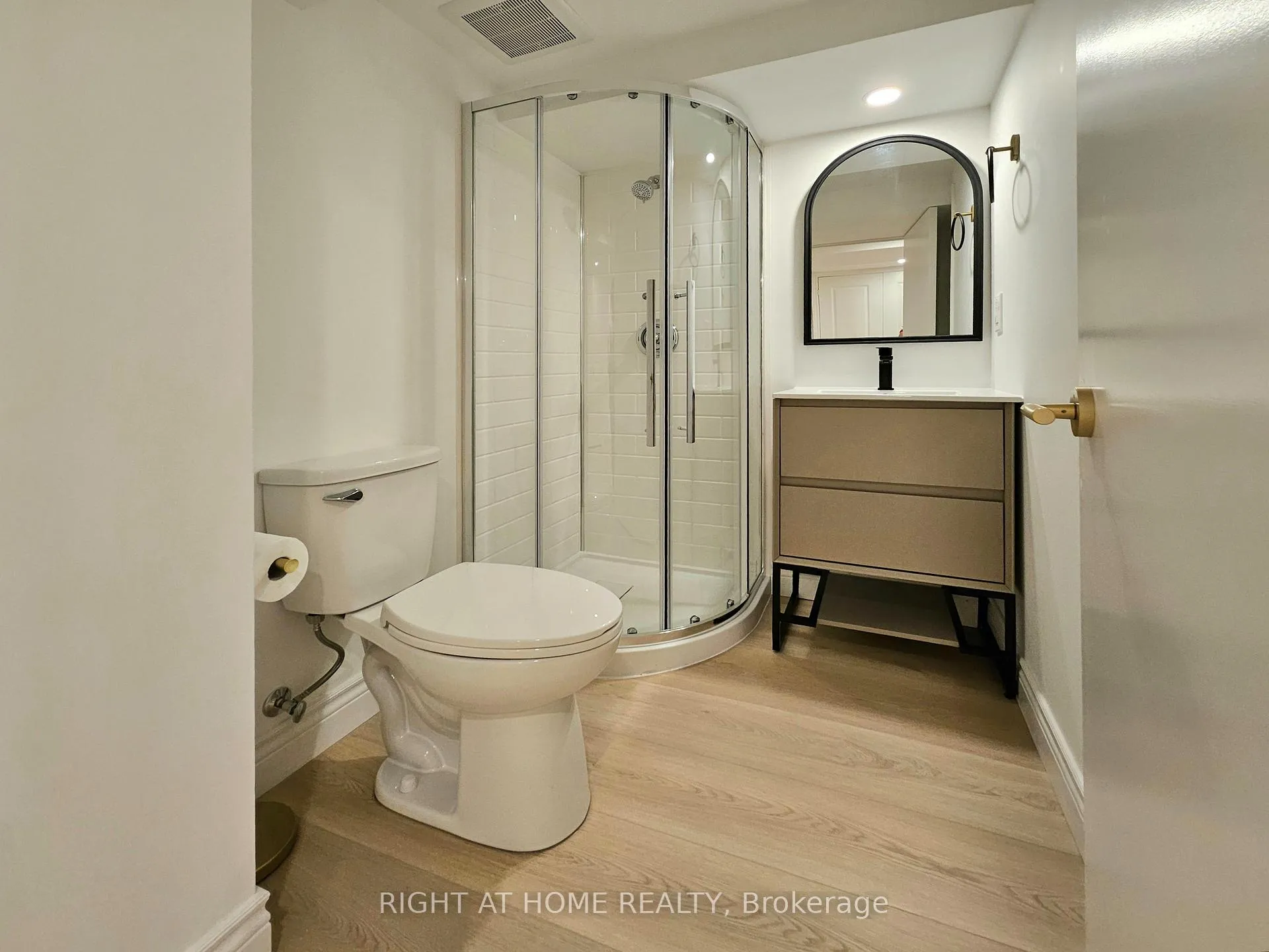 Photo 13 of 263 Keele Street, Toronto, High Park North — HOMEH