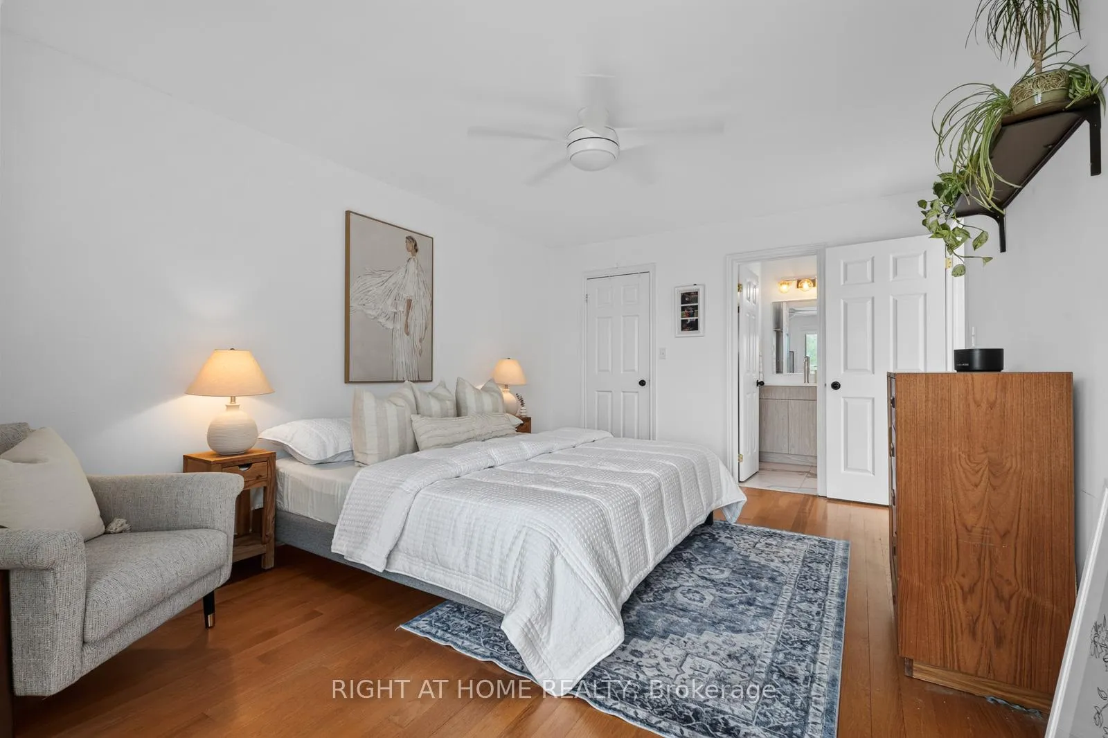 Photo 25 of 722F Kingston Road, Toronto, East End-Danforth — HOMEH