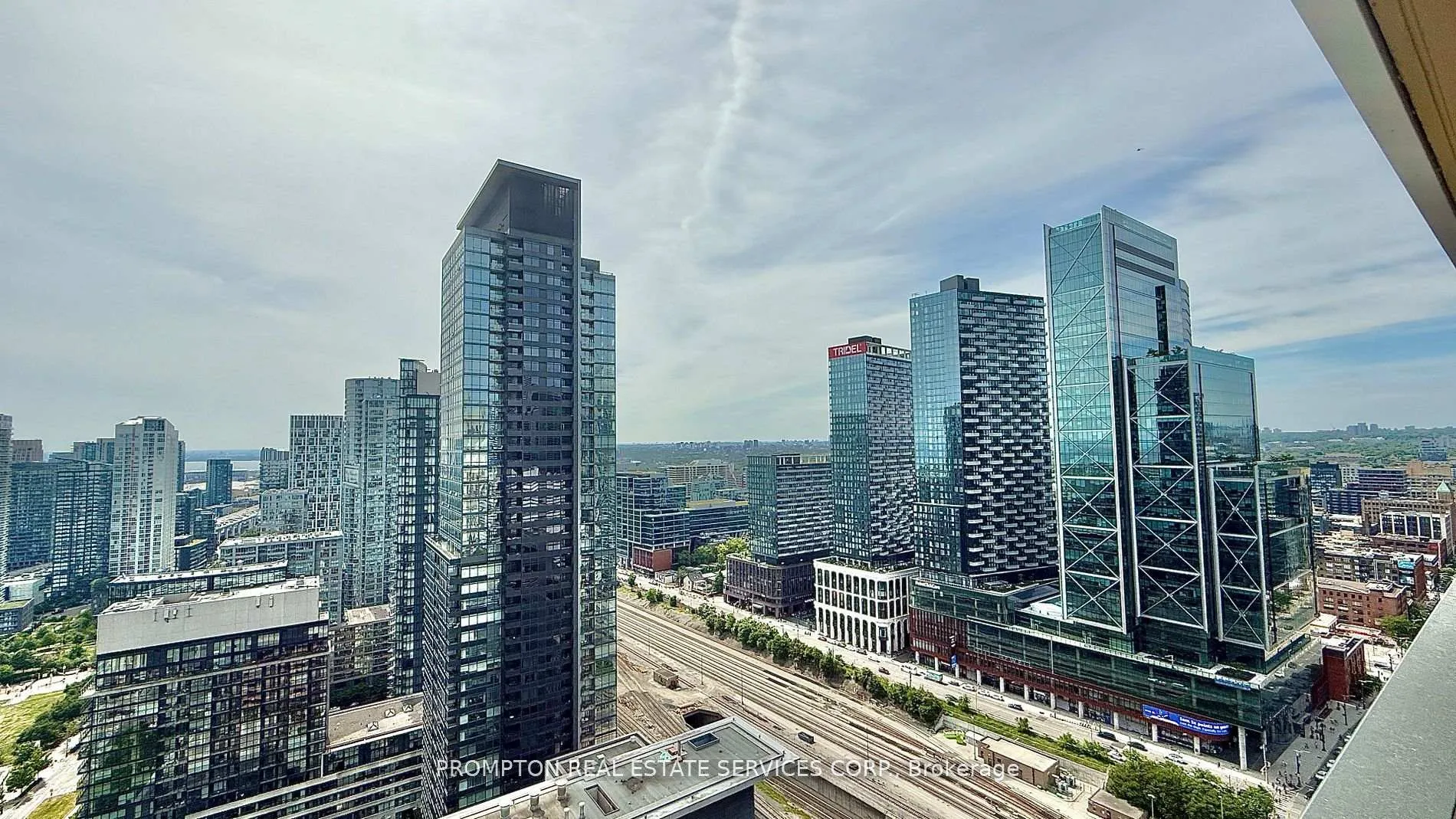 Photo 18 of Unit 3601, 3 Concord Cityplace Way, Toronto, Waterfront Communities — HOMEH