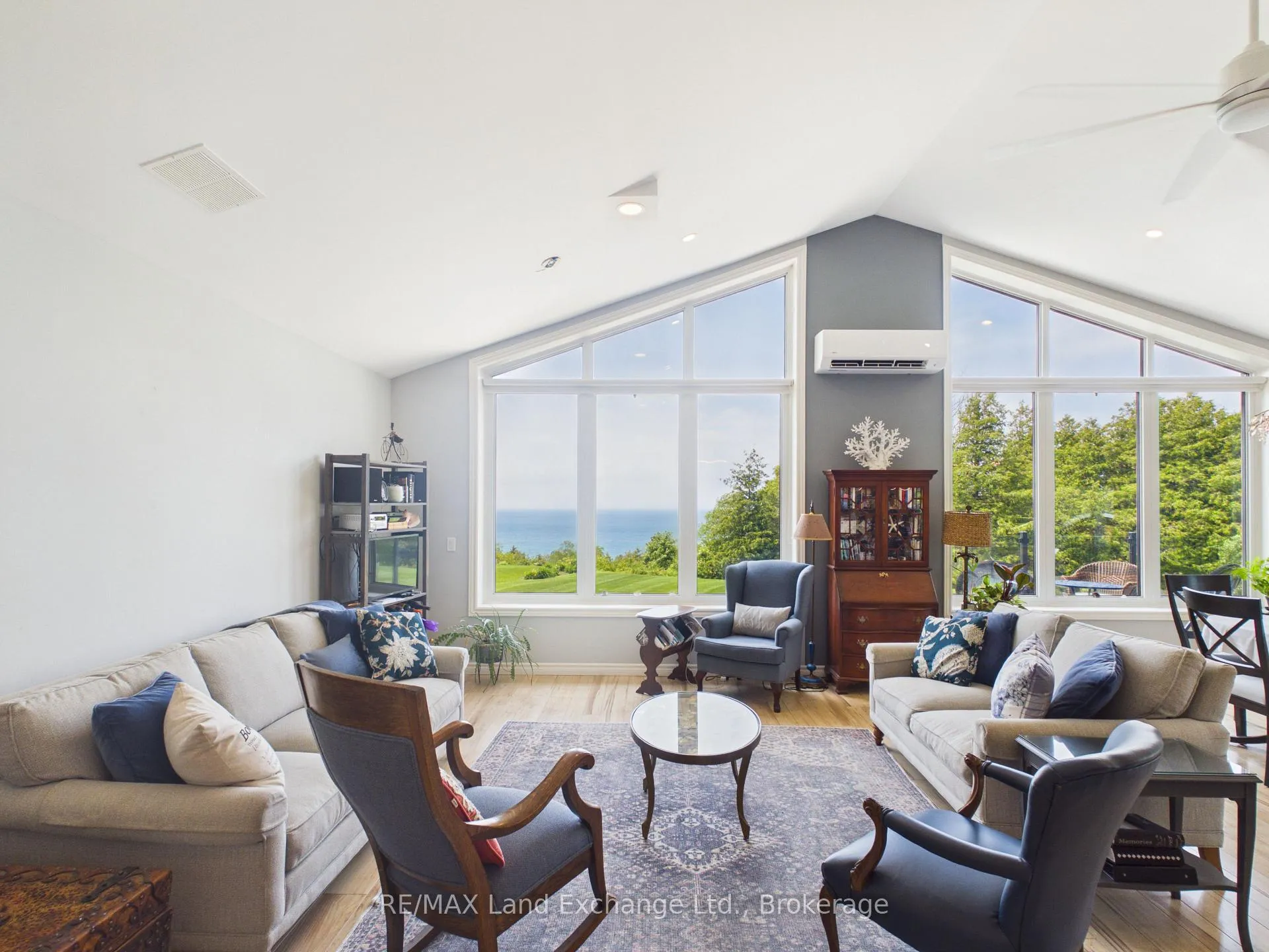 Photo 5 of 752 Lake Range Drive, Huron-Kinloss — HOMEH