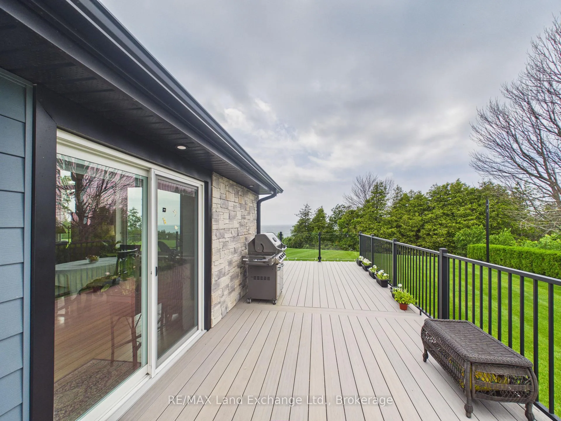 Photo 29 of 752 Lake Range Drive, Huron-Kinloss — HOMEH