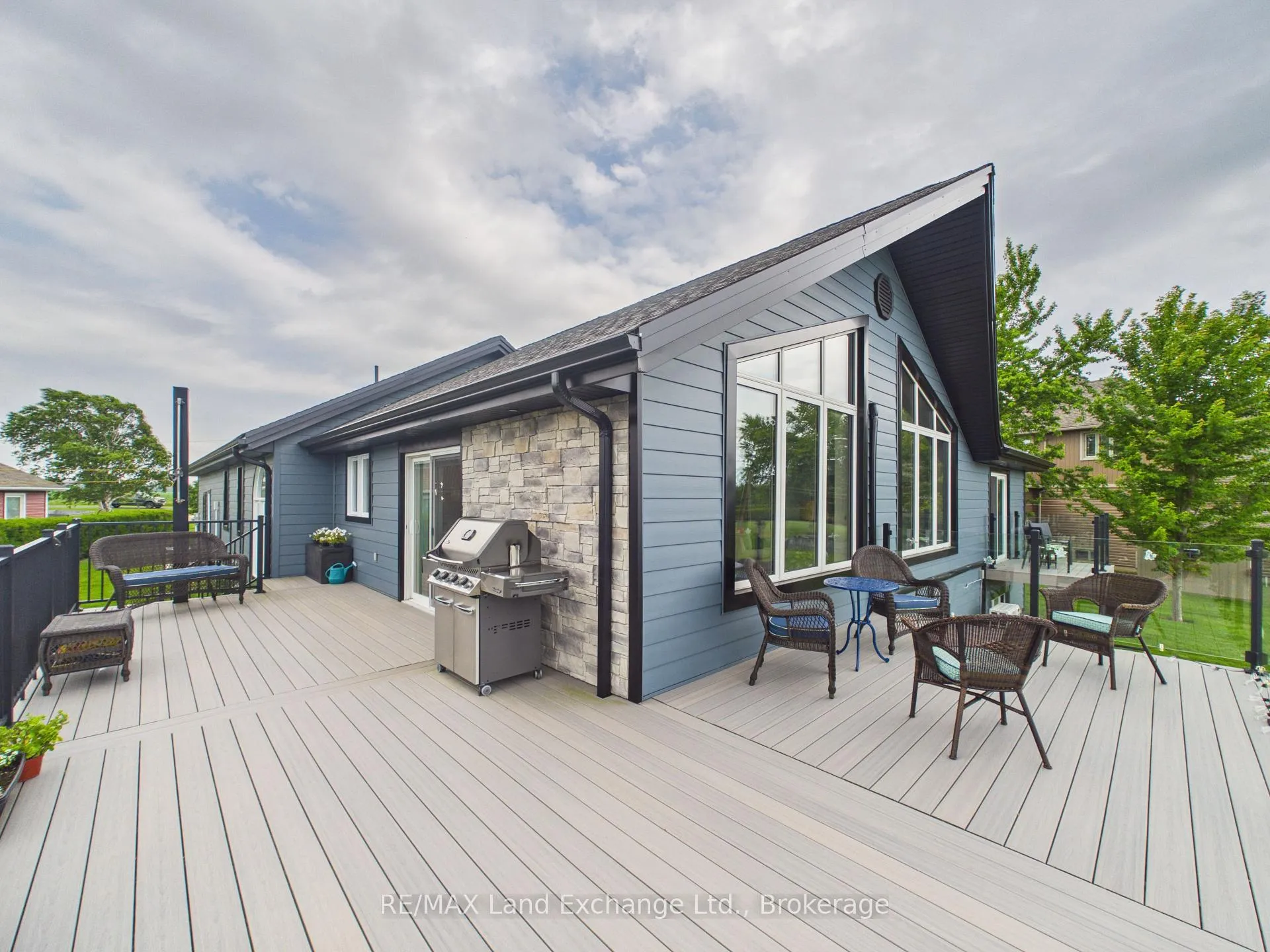 Photo 30 of 752 Lake Range Drive, Huron-Kinloss — HOMEH