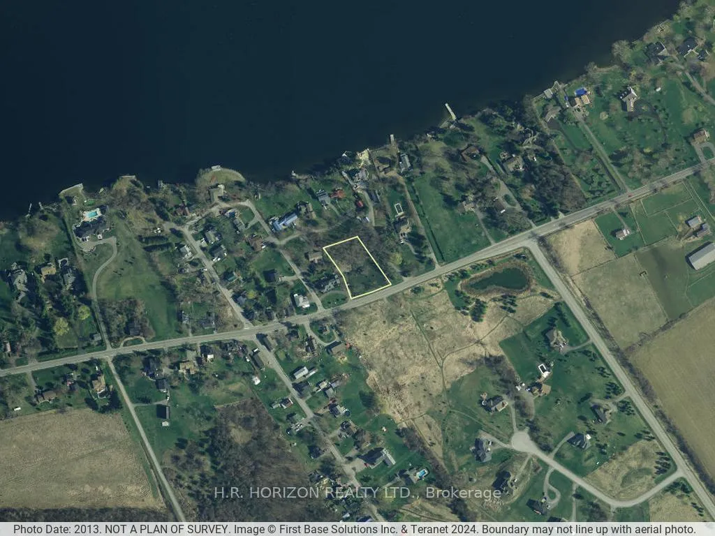 Photo 3 of 1258 County 3 Road, Prince Edward County, Ameliasburg Ward — HOMEH