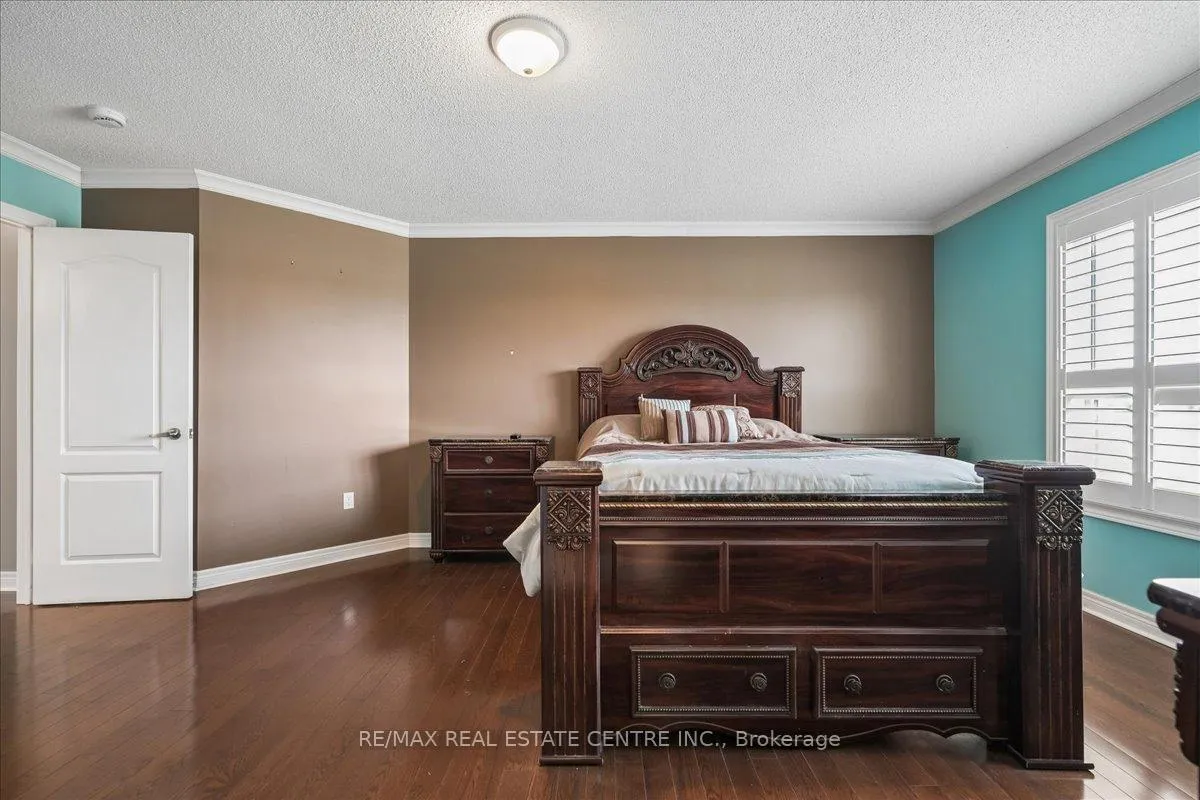 Photo 19 of 33 Paula Court, Orangeville — HOMEH