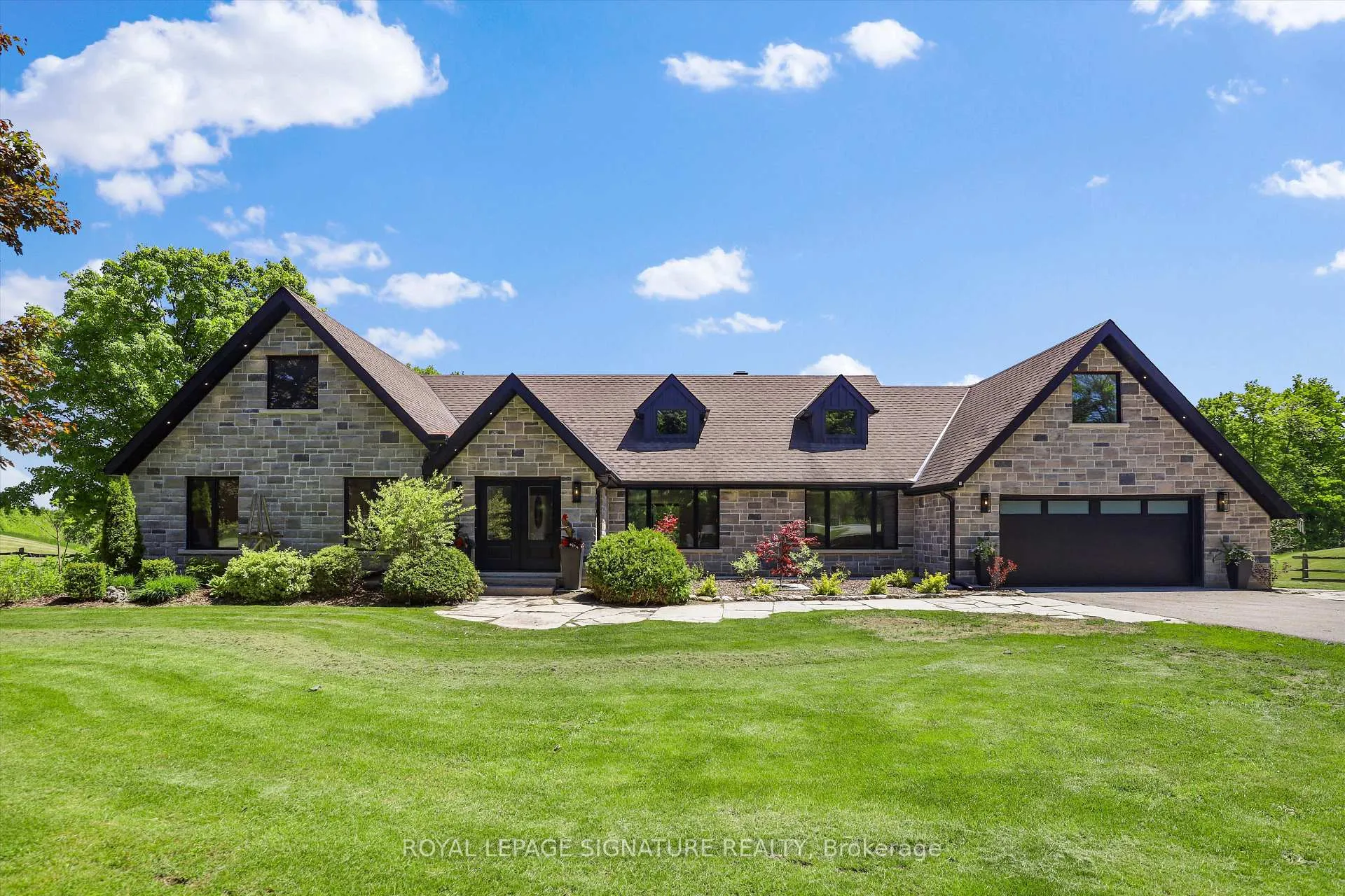 Photo 3 of 16455 11th Concession, King, Rural King — HOMEH