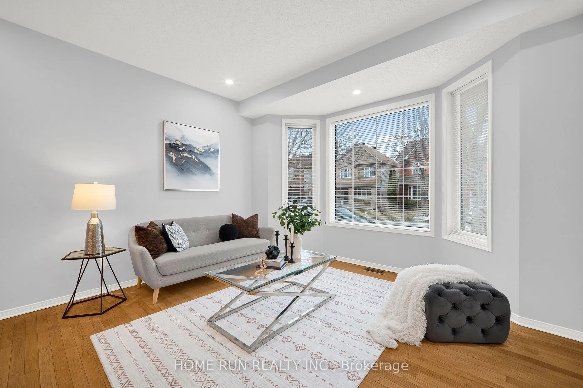 Photo 5 of 10 Pavona Street, Ottawa, Barrhaven East — HOMEH