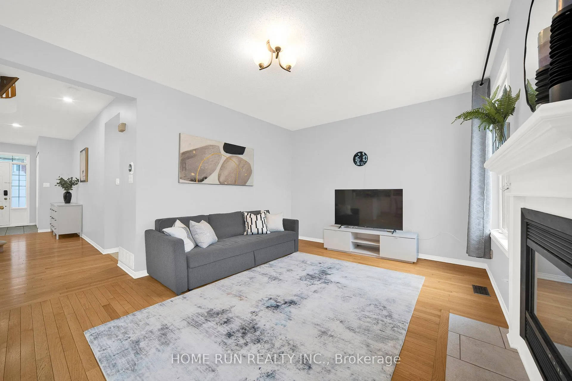 Photo 13 of 10 Pavona Street, Ottawa, Barrhaven East — HOMEH