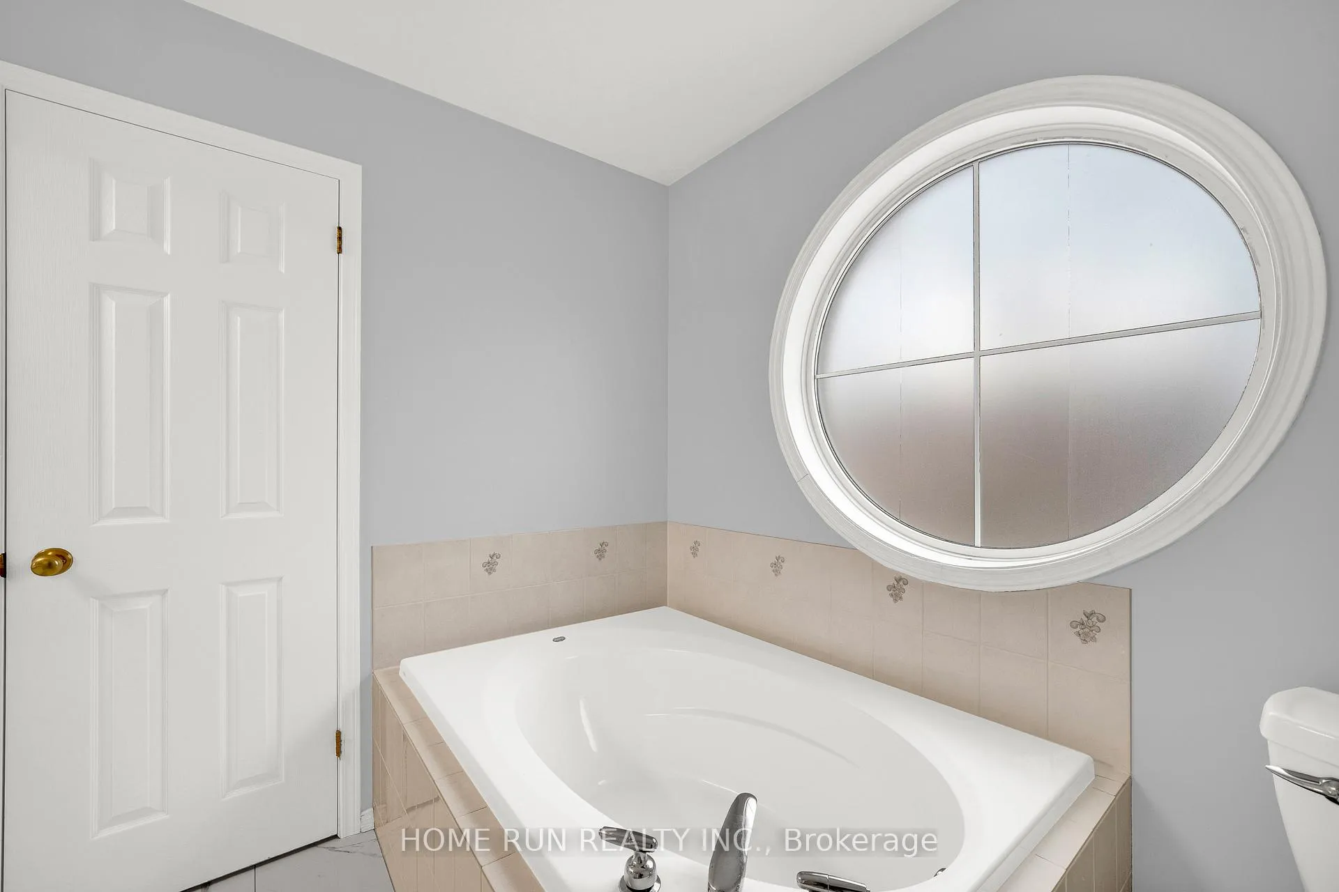 Photo 28 of 10 Pavona Street, Ottawa, Barrhaven East — HOMEH