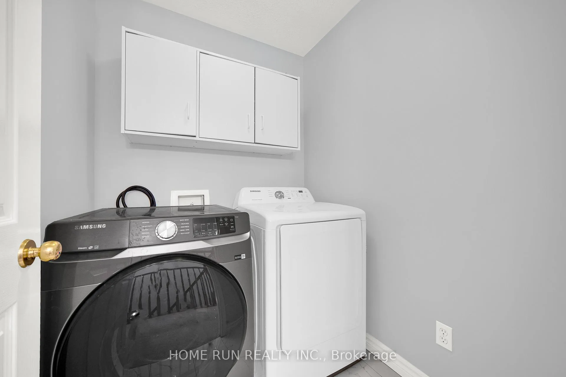 Photo 37 of 10 Pavona Street, Ottawa, Barrhaven East — HOMEH