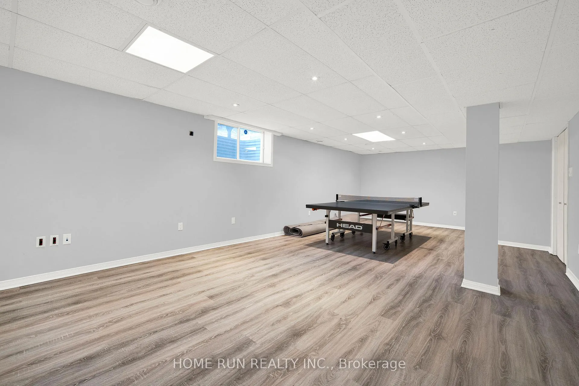 Photo 38 of 10 Pavona Street, Ottawa, Barrhaven East — HOMEH