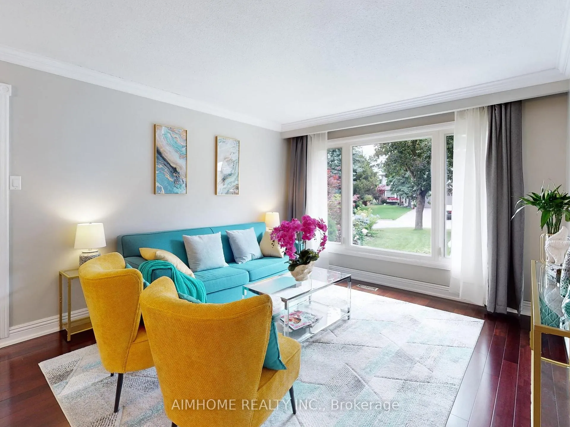 Photo 6 of 36 Liebeck Crescent, Markham, Unionville — HOMEH