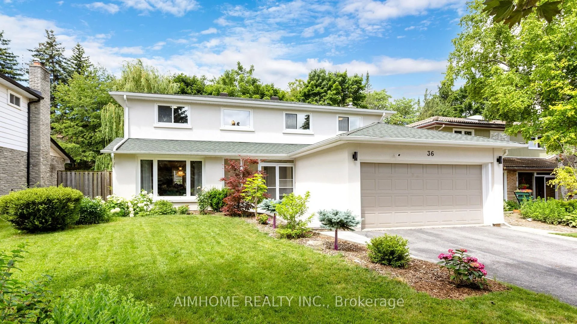 Photo 3 of 36 Liebeck Crescent, Markham, Unionville — HOMEH