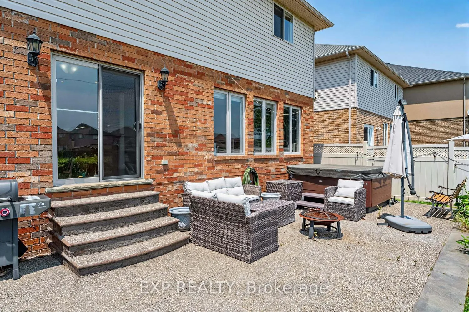 Photo 28 of 146 Fair Street, Hamilton, Meadowlands — HOMEH