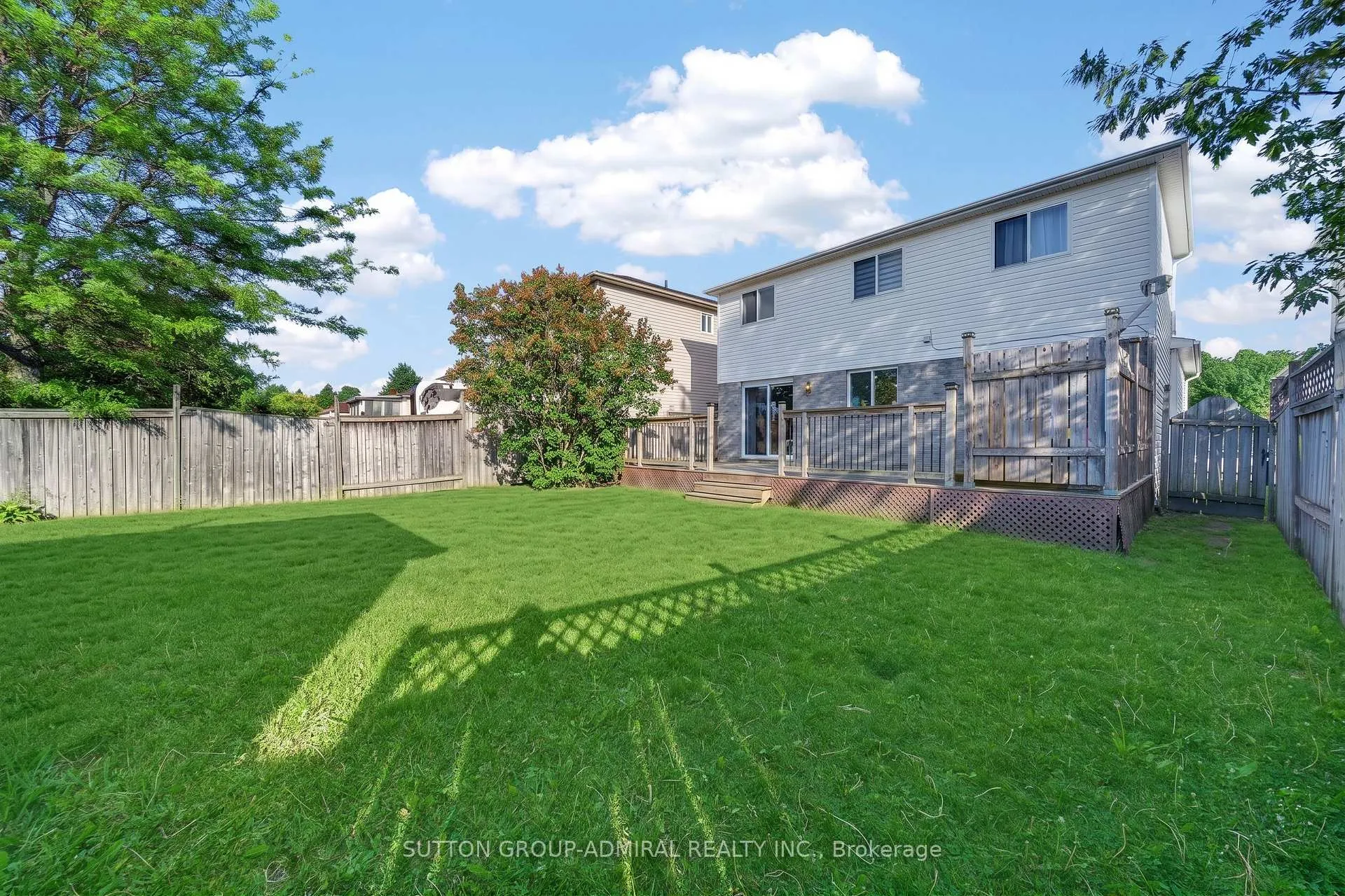 Photo 25 of 41 Whitehorn Crescent, Barrie, Holly — HOMEH