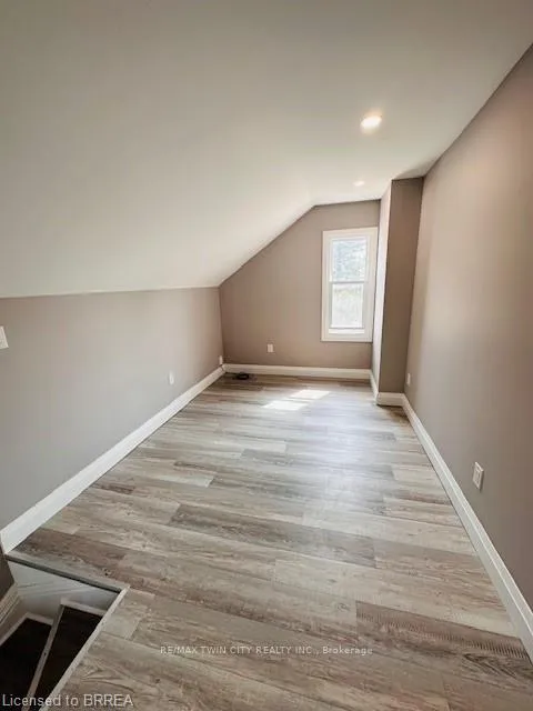 Photo 4 of 111 Spring Street, Brantford, Holmedale — HOMEH