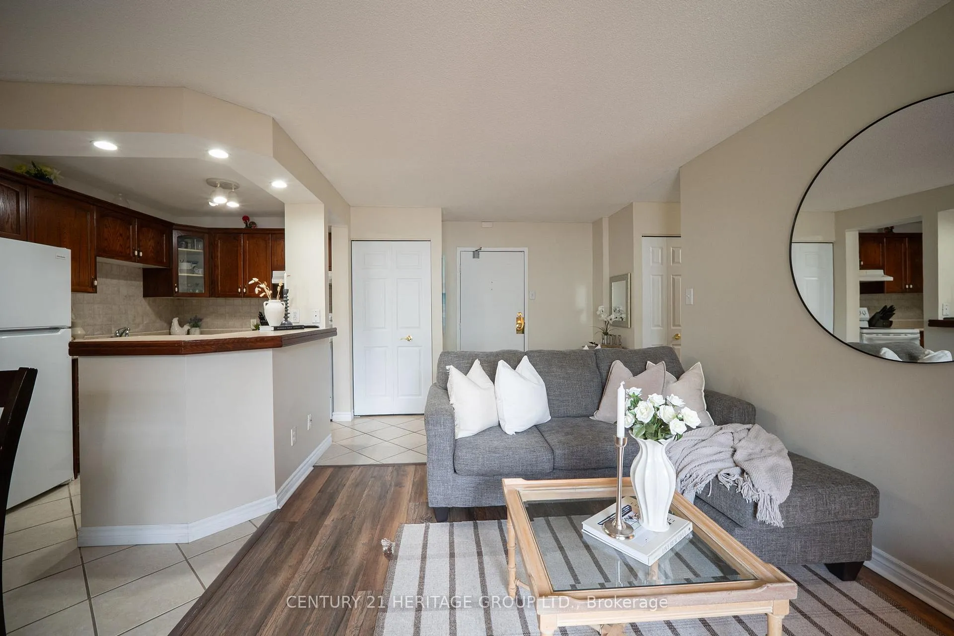 Photo 6 of Unit 203, 648 Grey Street, Brantford, Echo Place — HOMEH