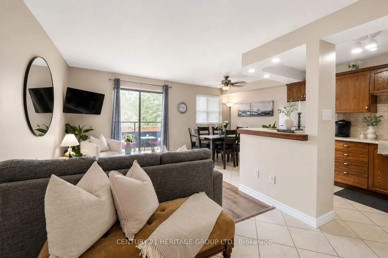 Photo 11 of Unit 203, 648 Grey Street, Brantford, Echo Place — HOMEH