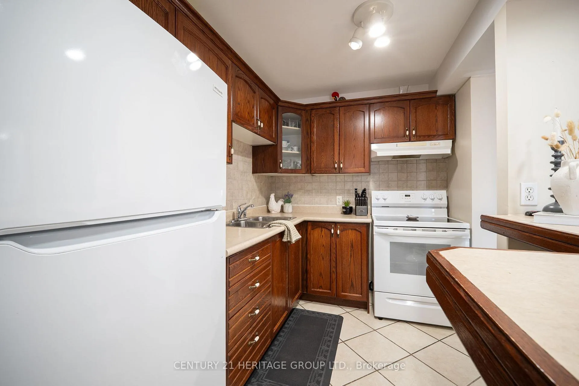Photo 20 of Unit 203, 648 Grey Street, Brantford, Echo Place — HOMEH