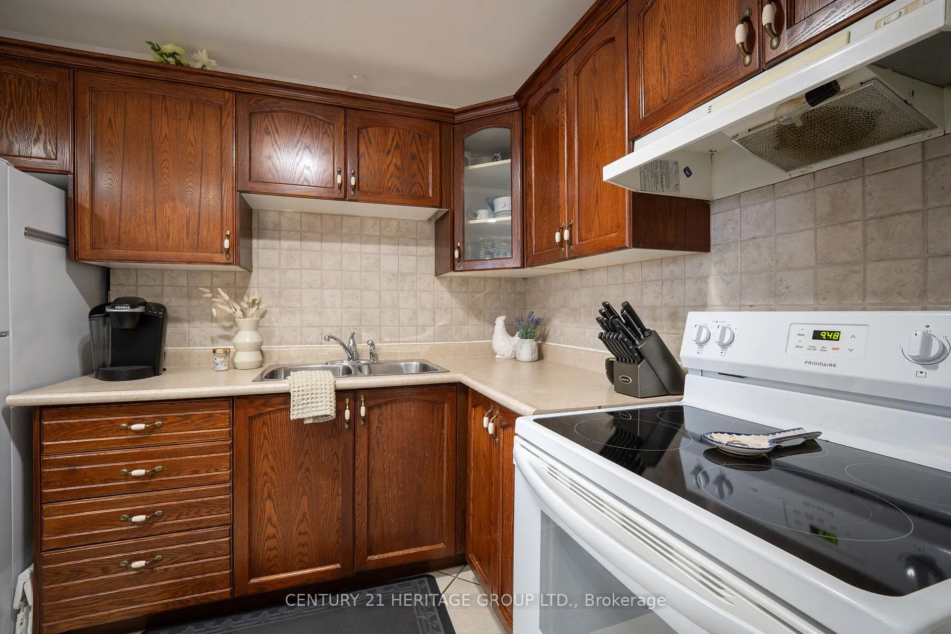 Photo 21 of Unit 203, 648 Grey Street, Brantford, Echo Place — HOMEH