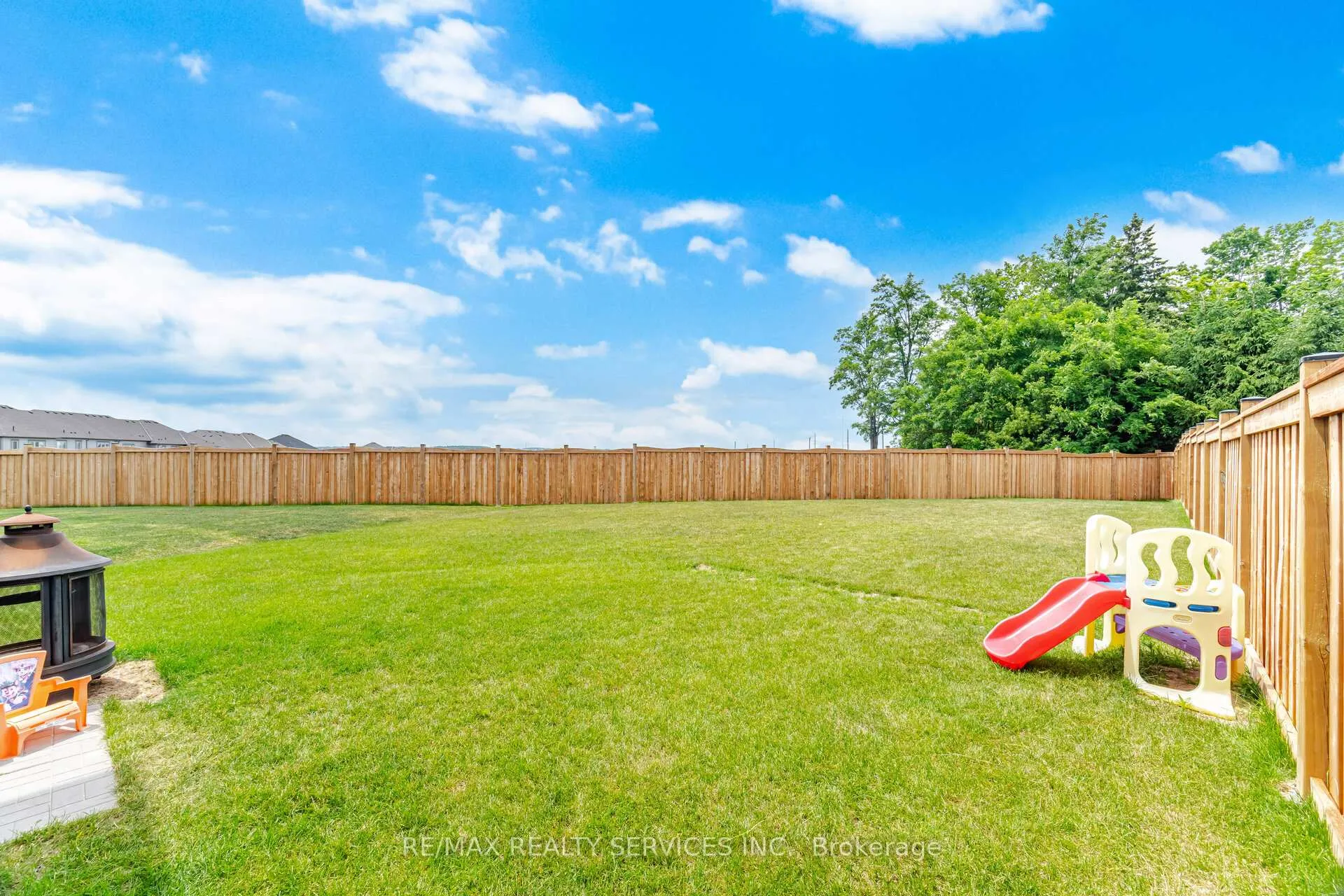 Photo 42 of 61 Kirkwood Way, Barrie, Rural Barrie Southeast — HOMEH