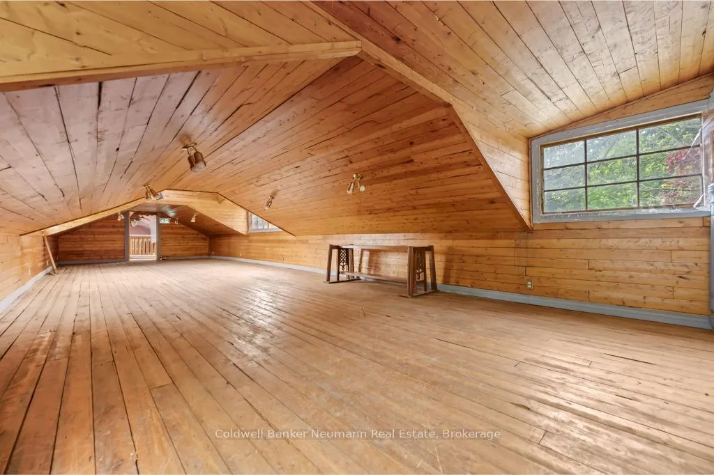Photo 27 of 52 Brock Road S, Puslinch, Aberfoyle — HOMEH
