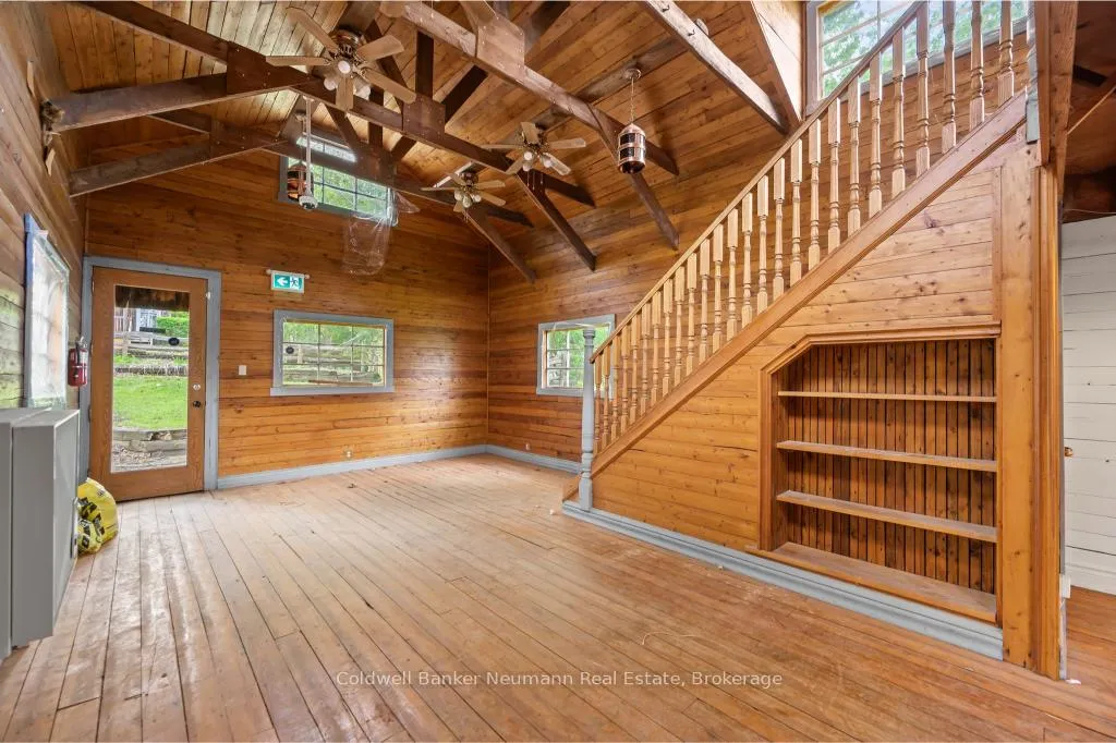 Photo 29 of 52 Brock Road S, Puslinch, Aberfoyle — HOMEH