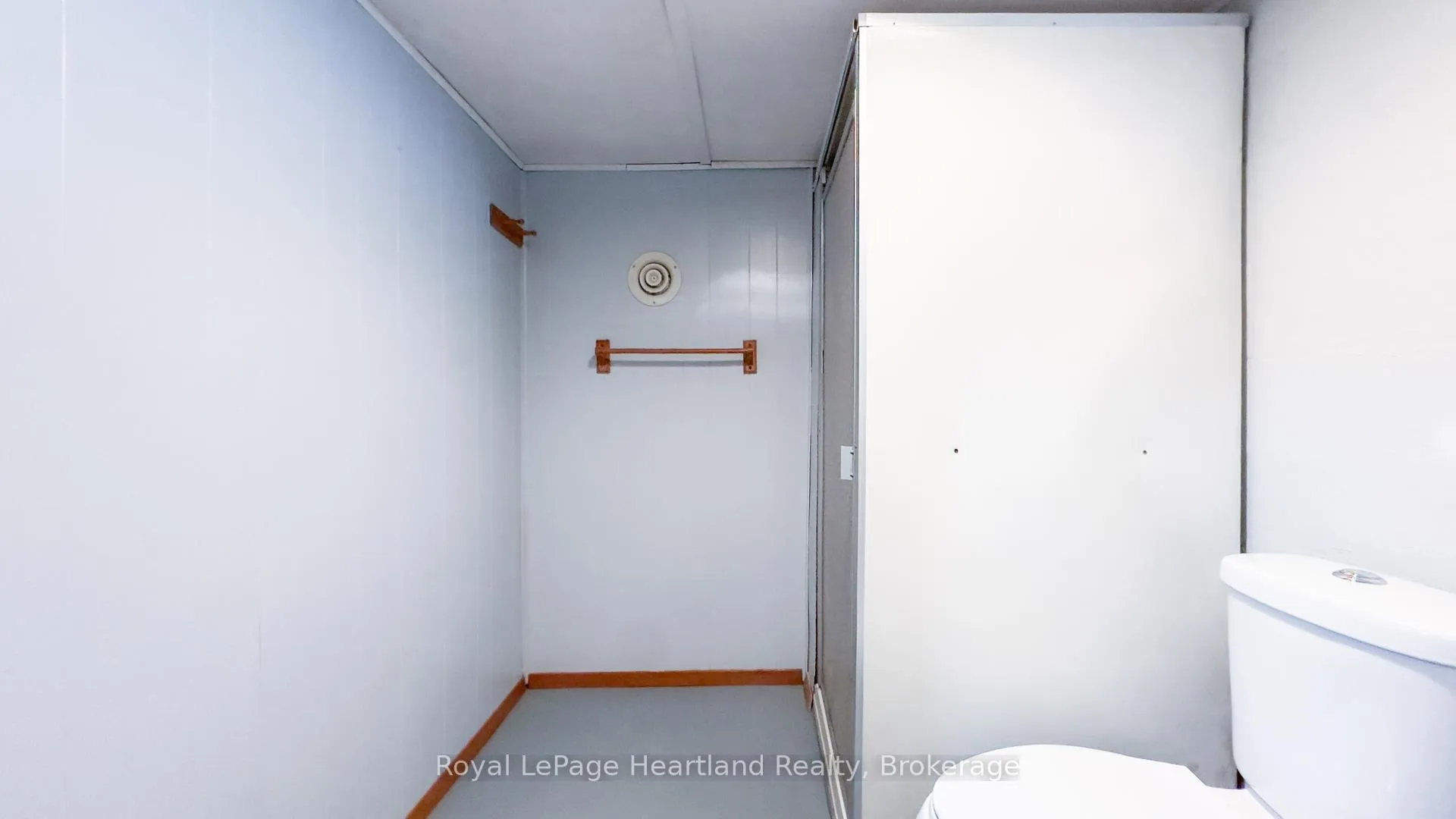 Photo 44 of 10 Bissett Court, Central Huron, Goderich — HOMEH