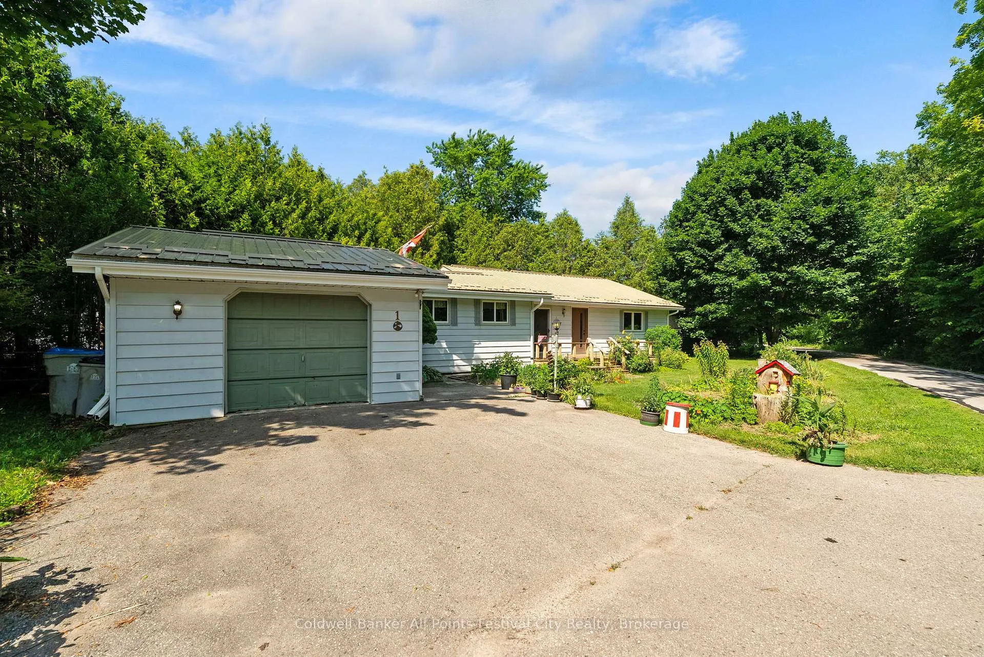 Photo 26 of 1 Ravine Park Road N, Goderich, Goderich (Town) — HOMEH