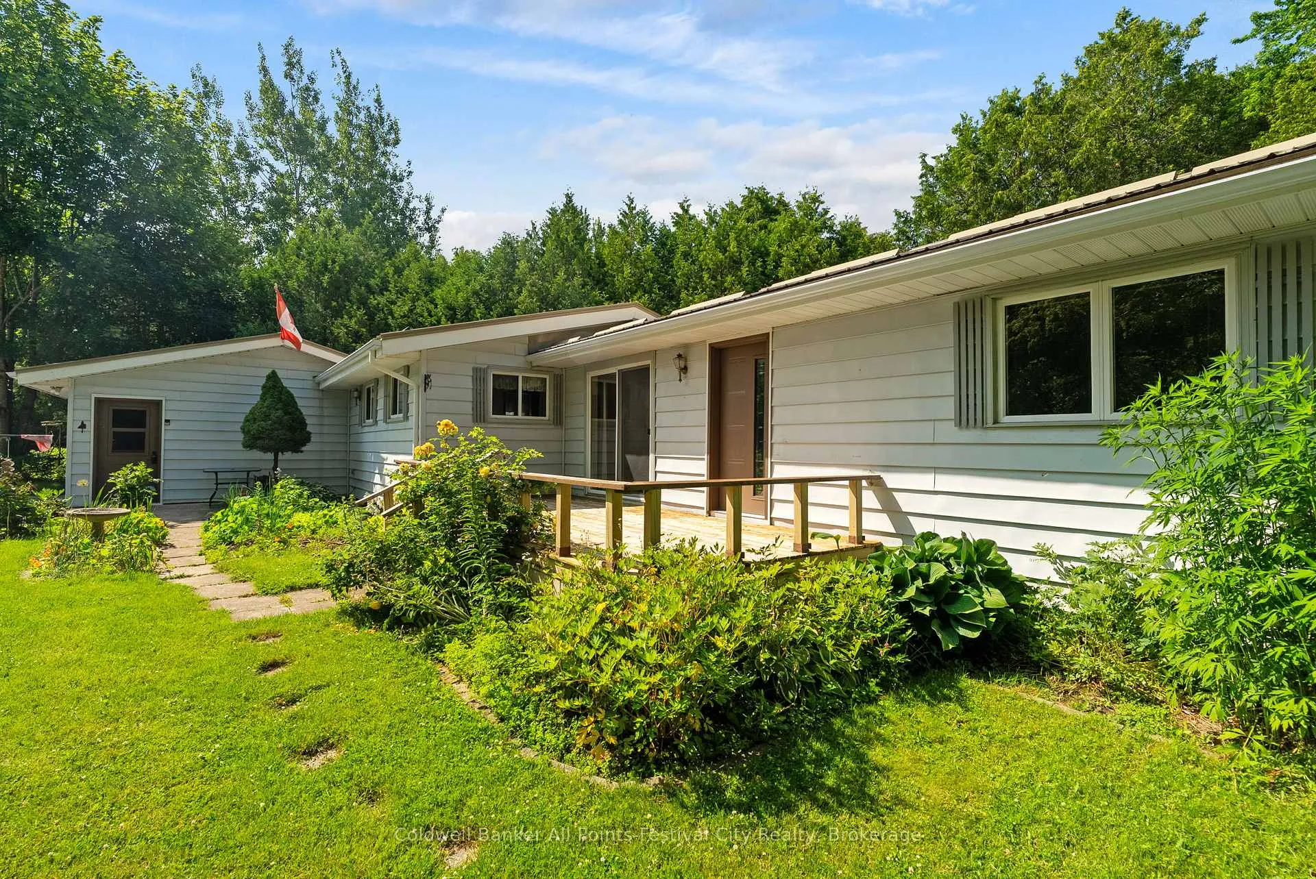 Photo 28 of 1 Ravine Park Road N, Goderich, Goderich (Town) — HOMEH