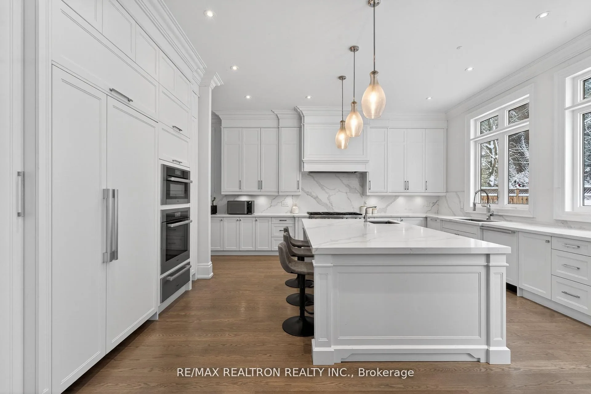 Photo 16 of 27 Laureleaf Road, Markham, Bayview Glen — HOMEH