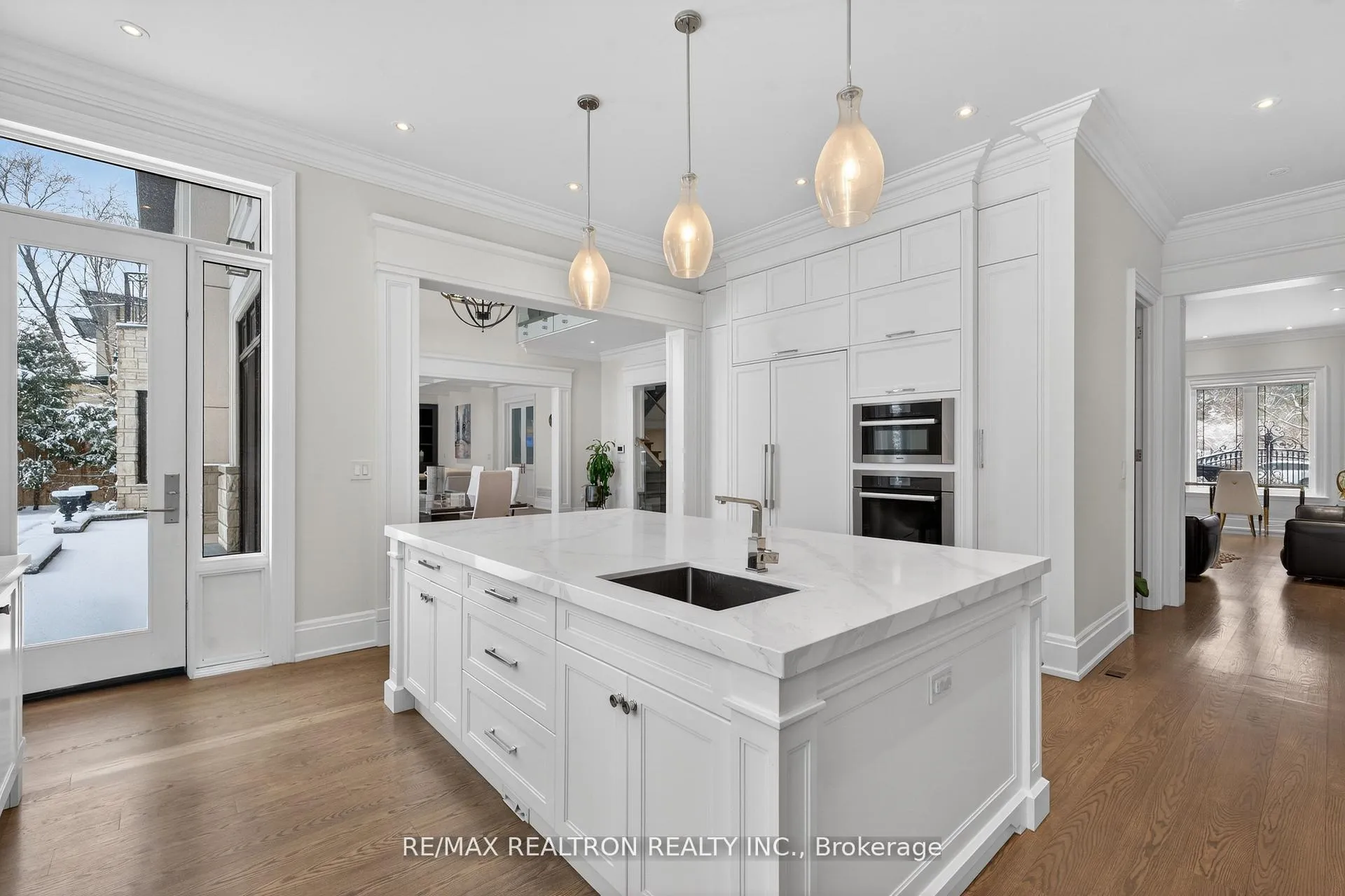 Photo 17 of 27 Laureleaf Road, Markham, Bayview Glen — HOMEH