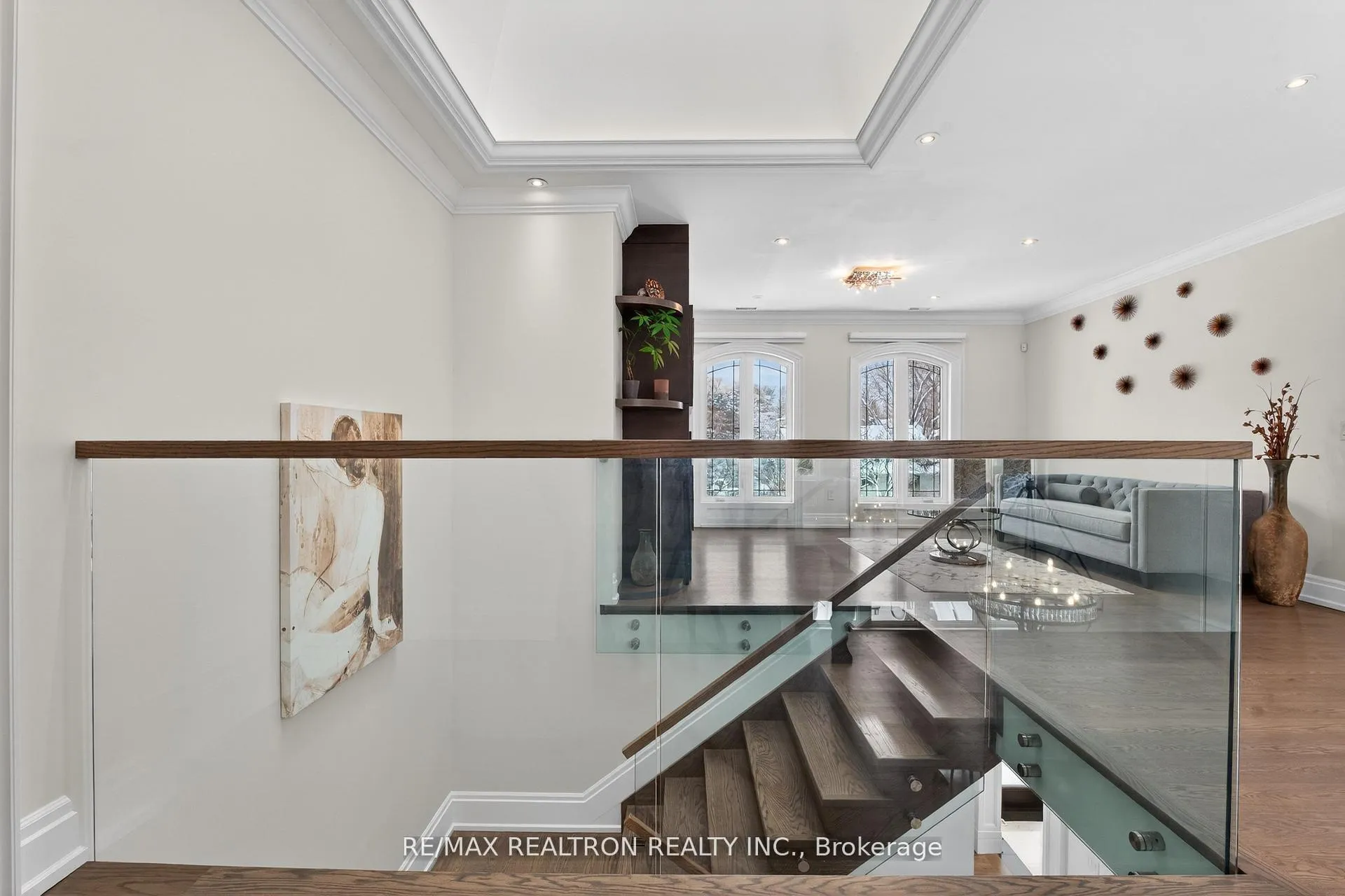 Photo 34 of 27 Laureleaf Road, Markham, Bayview Glen — HOMEH