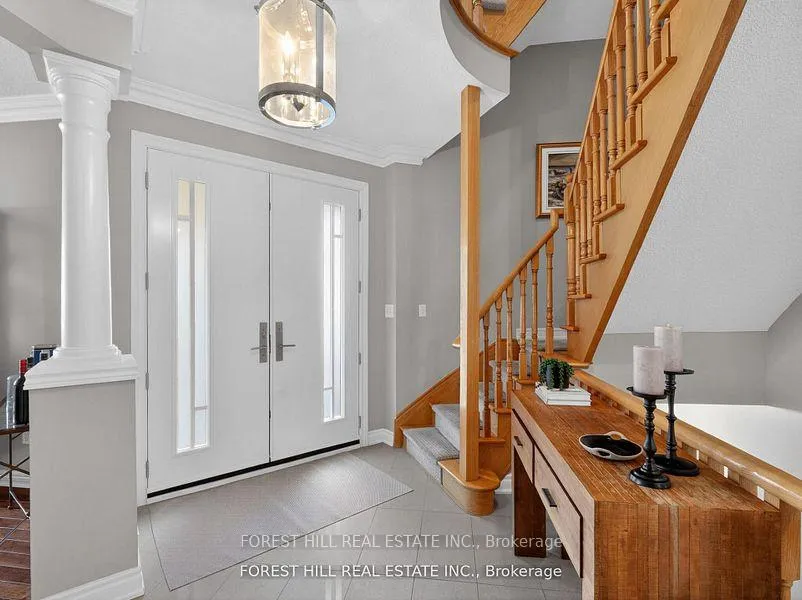 Photo 4 of 92 Seabreeze Avenue, Vaughan, Patterson — HOMEH