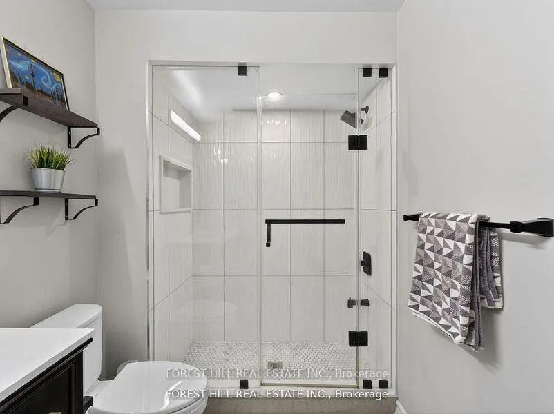 Photo 30 of 92 Seabreeze Avenue, Vaughan, Patterson — HOMEH