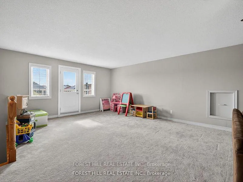 Photo 39 of 92 Seabreeze Avenue, Vaughan, Patterson — HOMEH
