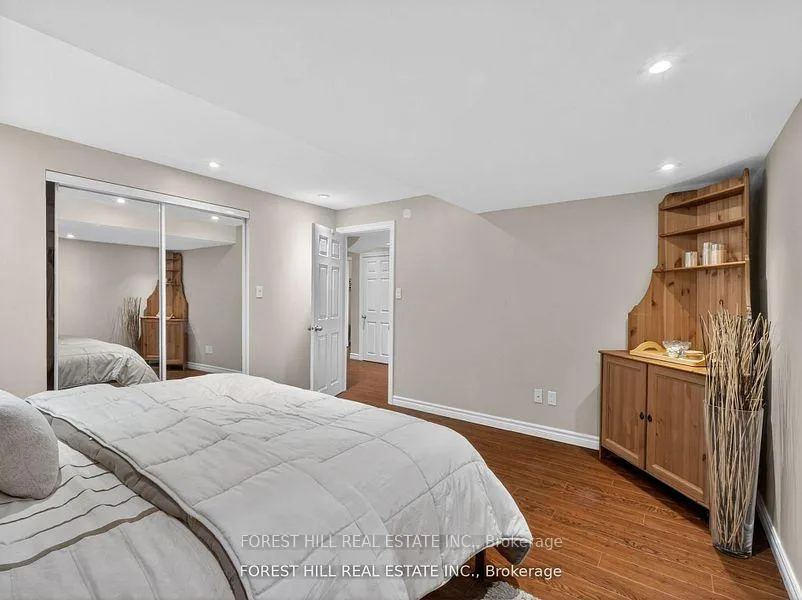 Photo 43 of 92 Seabreeze Avenue, Vaughan, Patterson — HOMEH