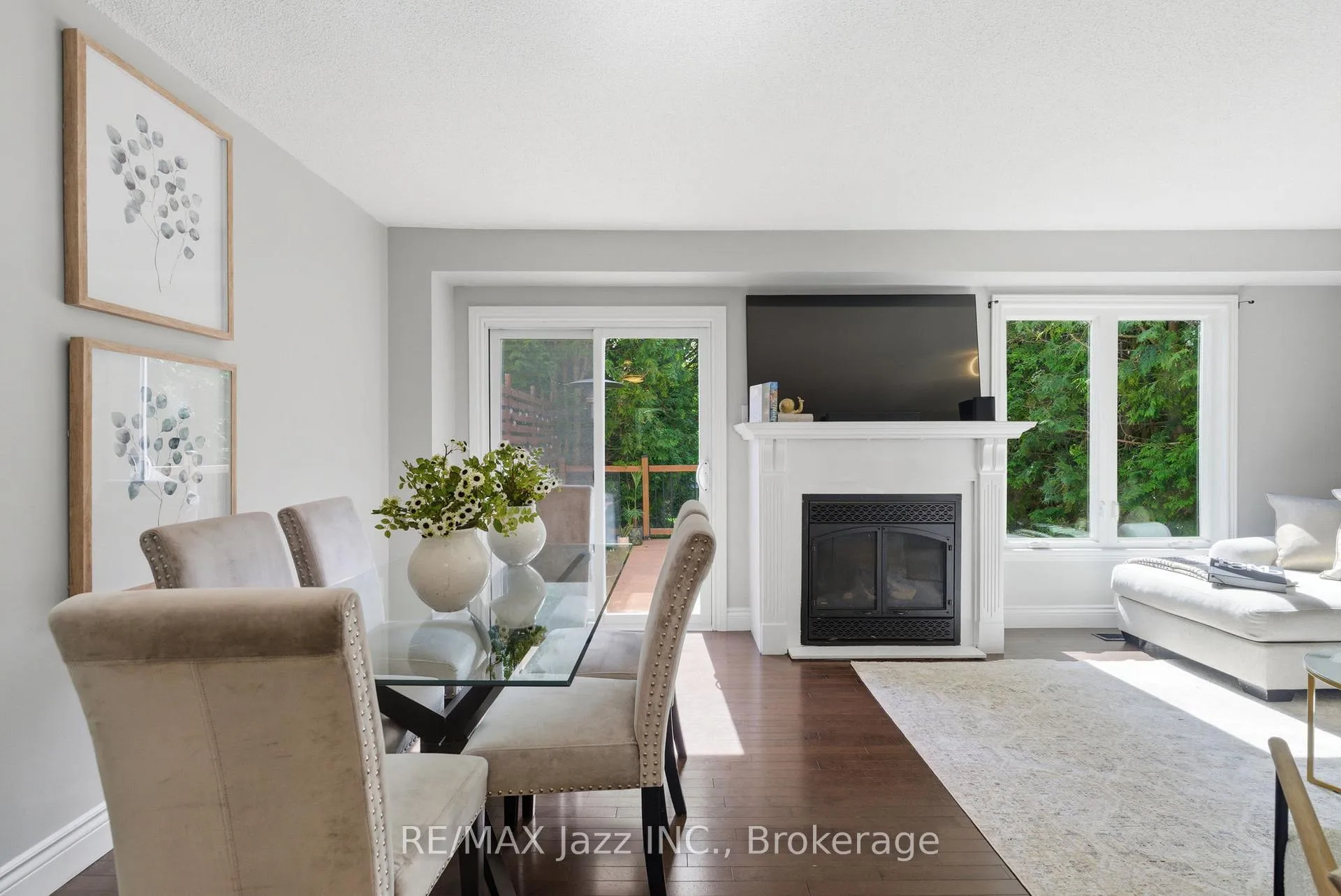 Photo 15 of 555 Cobblehill Drive, Oshawa, Pinecrest — HOMEH