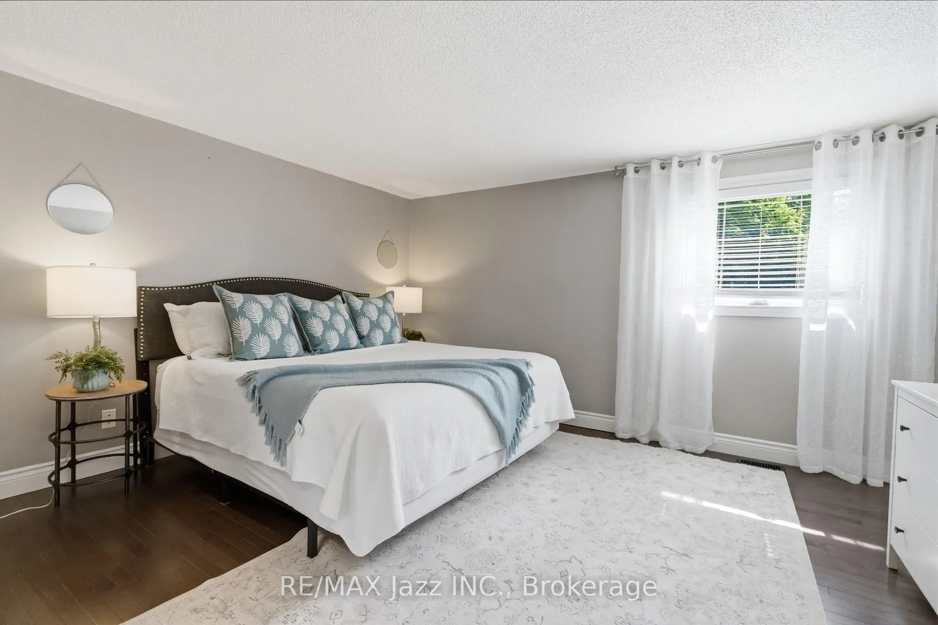 Photo 23 of 555 Cobblehill Drive, Oshawa, Pinecrest — HOMEH
