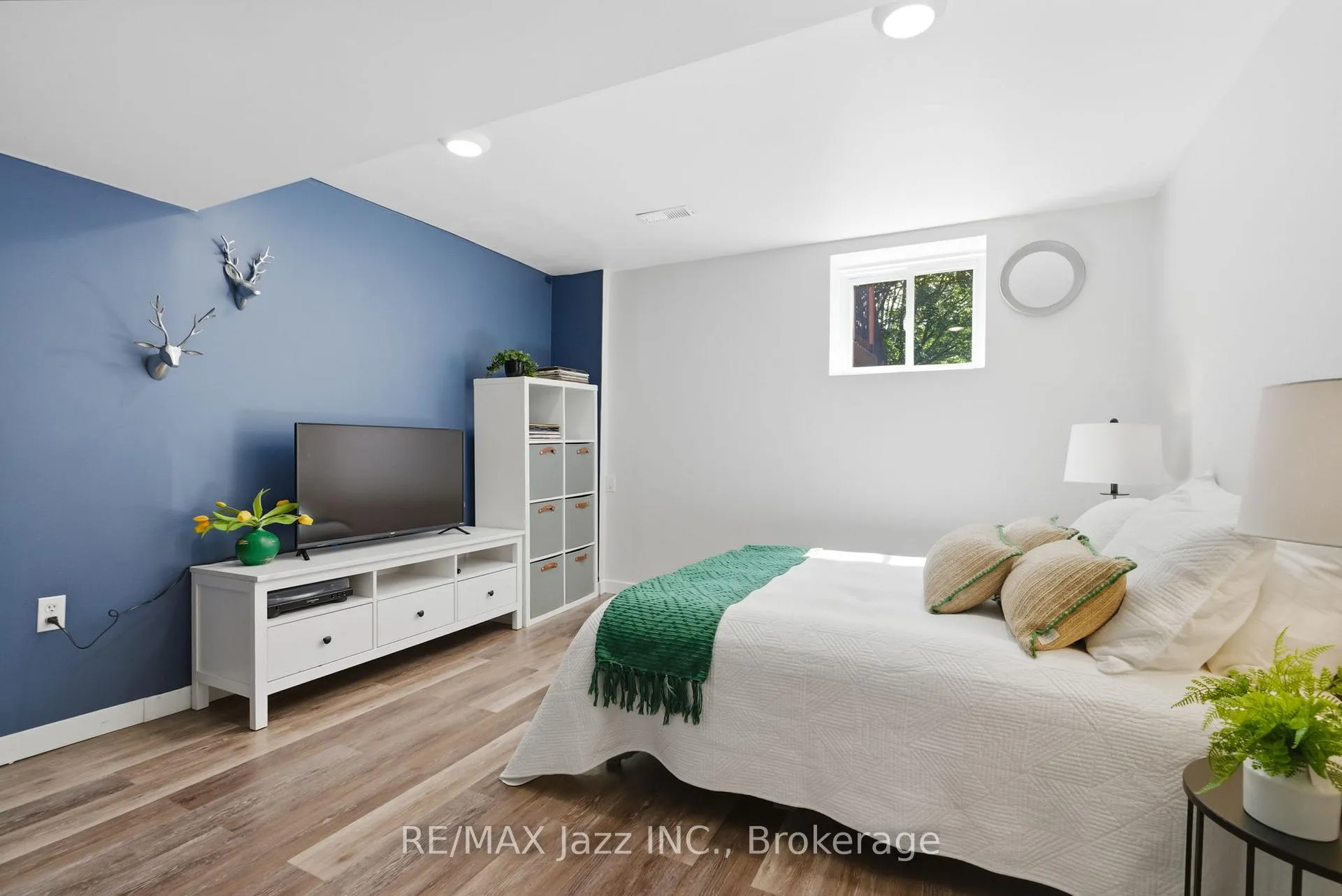 Photo 30 of 555 Cobblehill Drive, Oshawa, Pinecrest — HOMEH
