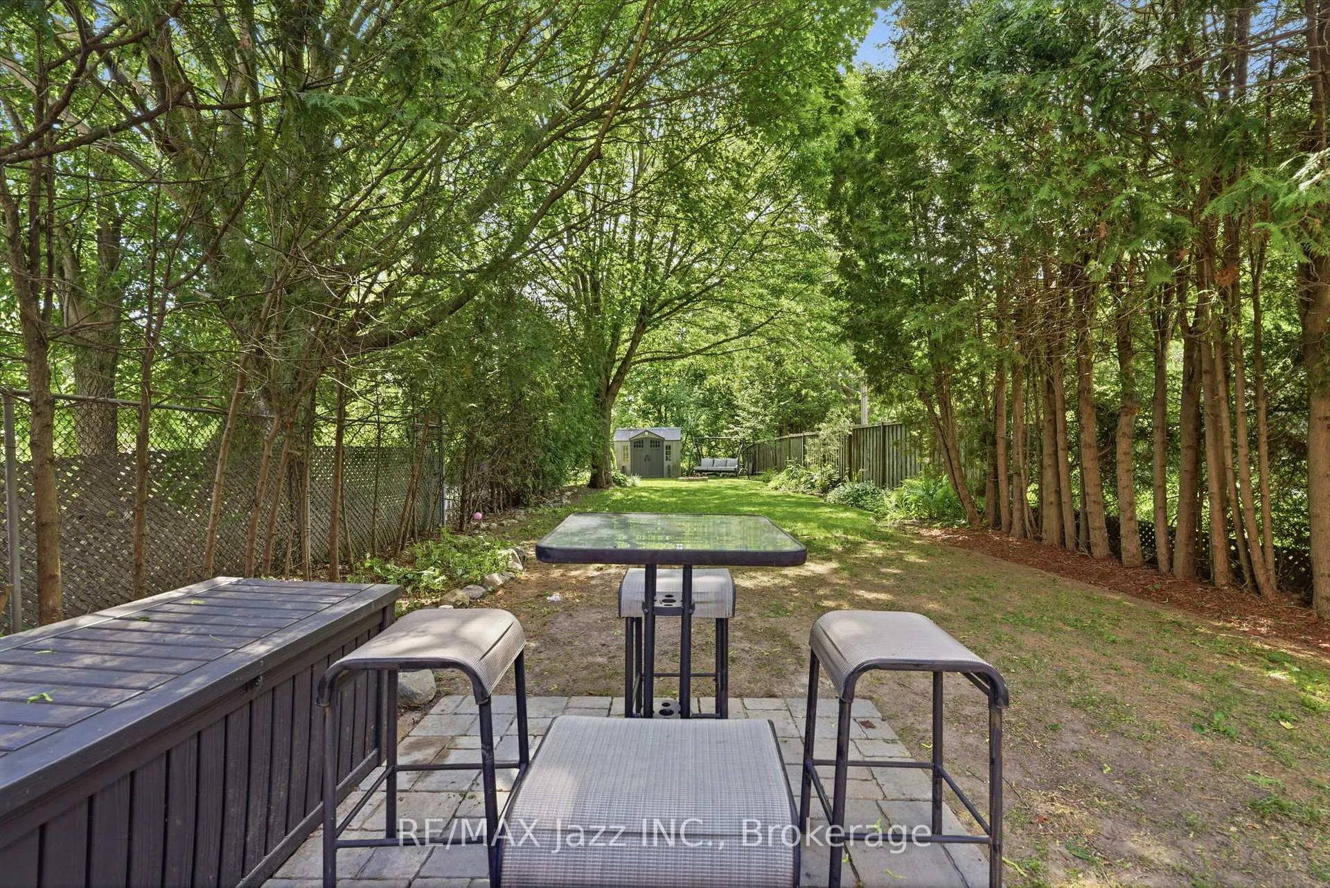 Photo 44 of 555 Cobblehill Drive, Oshawa, Pinecrest — HOMEH