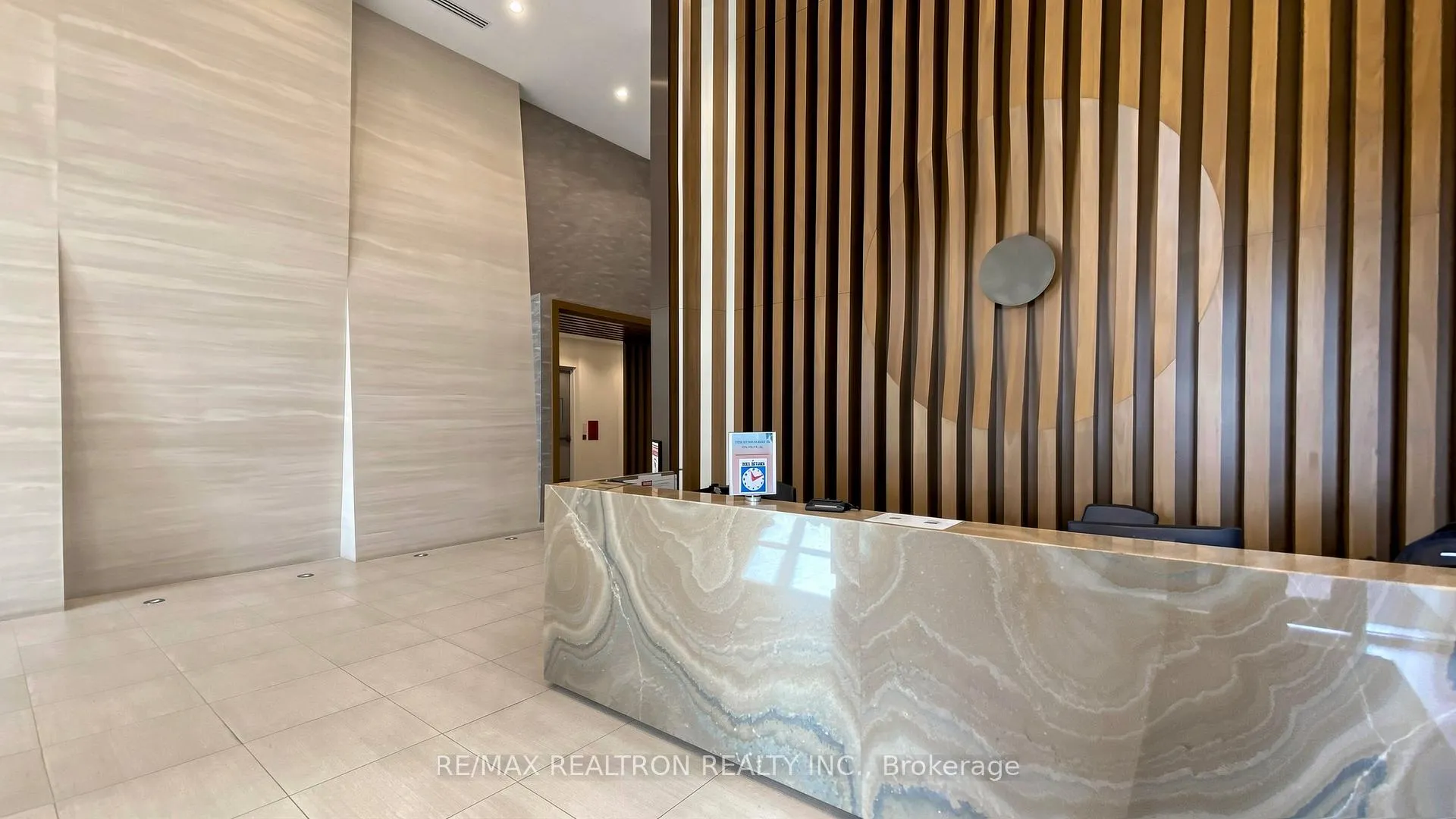 Photo 8 of Unit 4109, 70 Annie Craig Drive, Etobicoke, Mimico — HOMEH